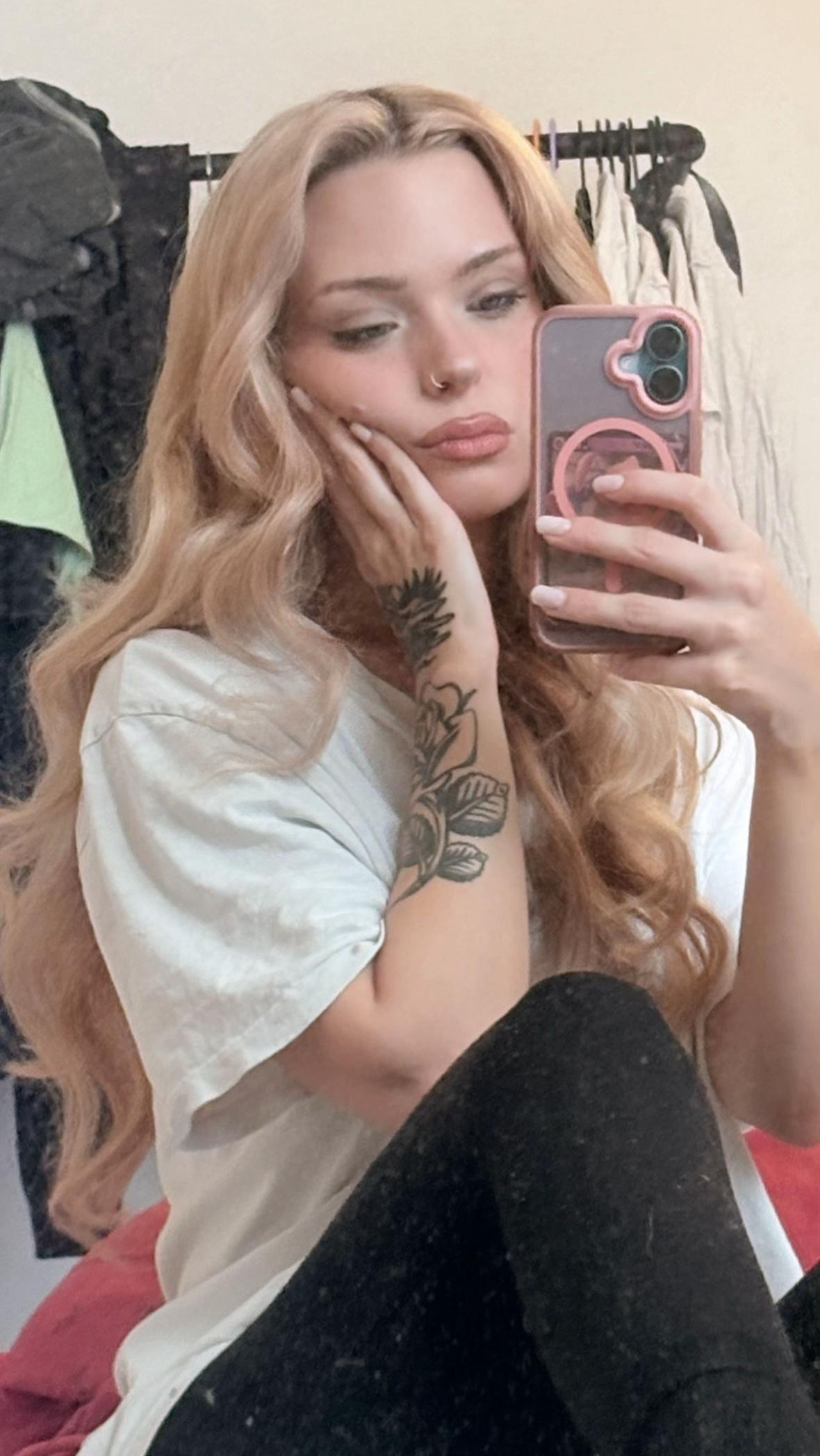 @♱ mel ♱