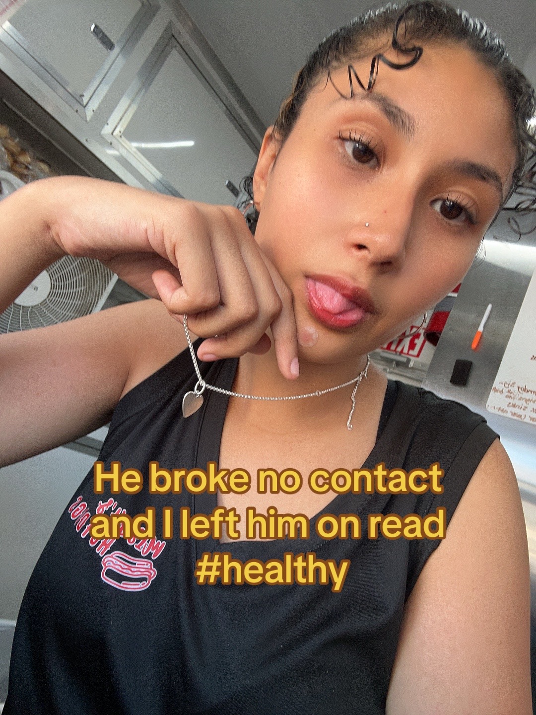 @NoElAnI eXpOsEd