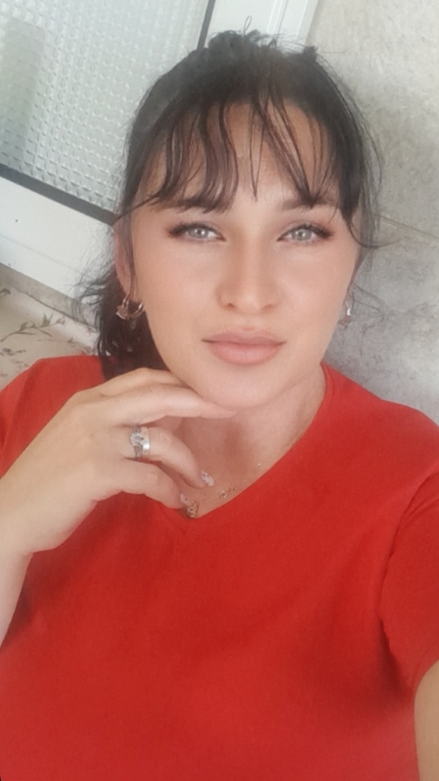 @Georgiana❤️G 🧡
