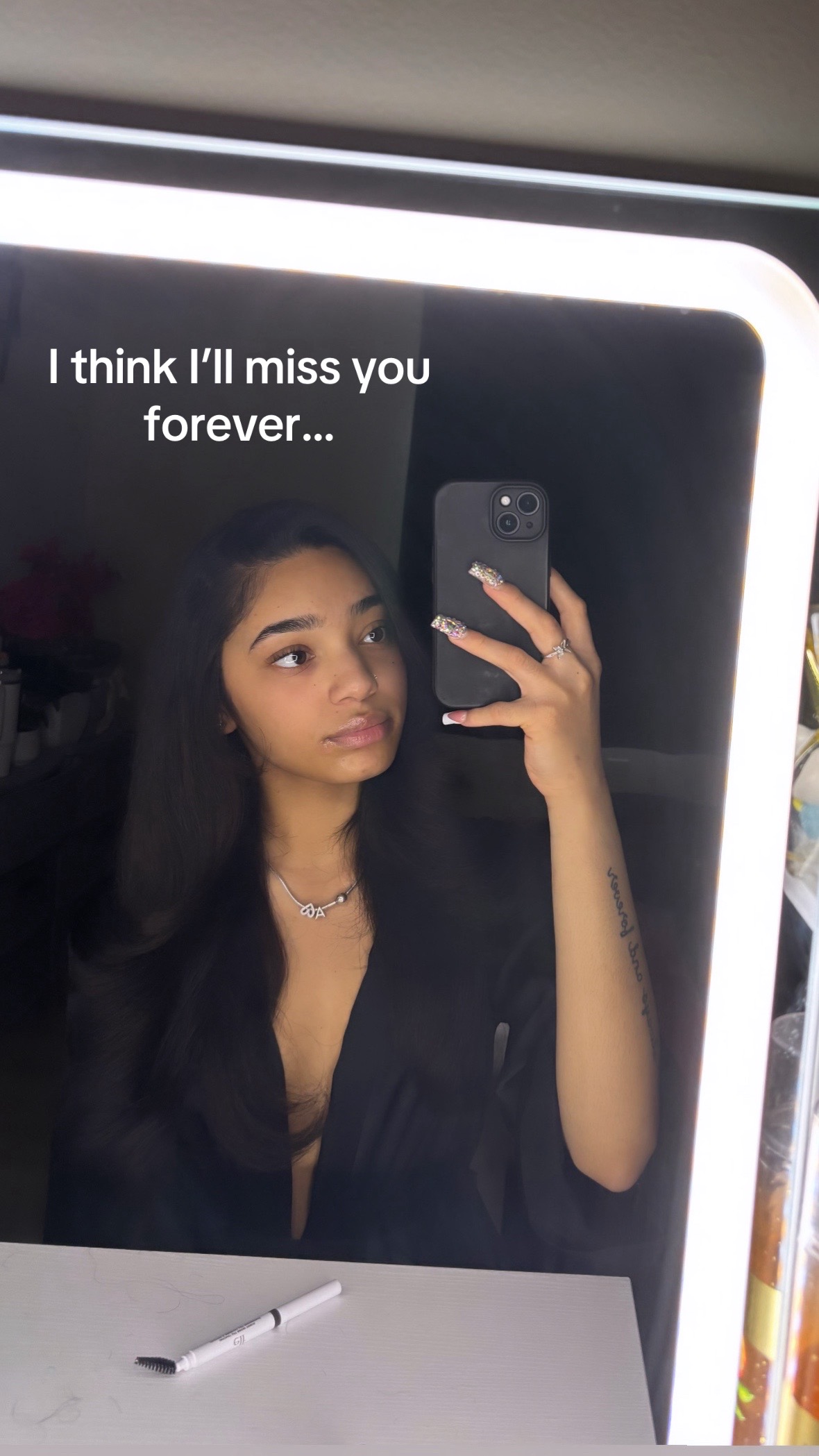 @adelina