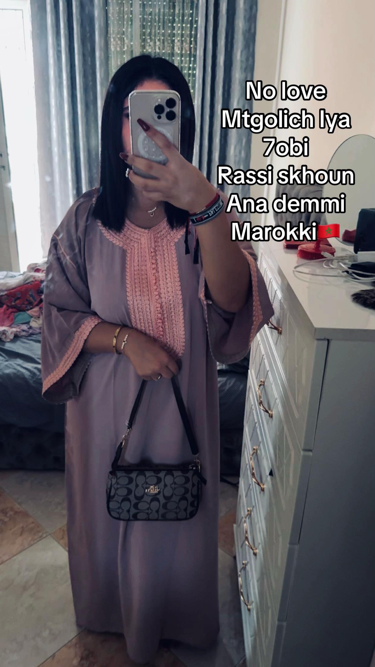 @👻👻