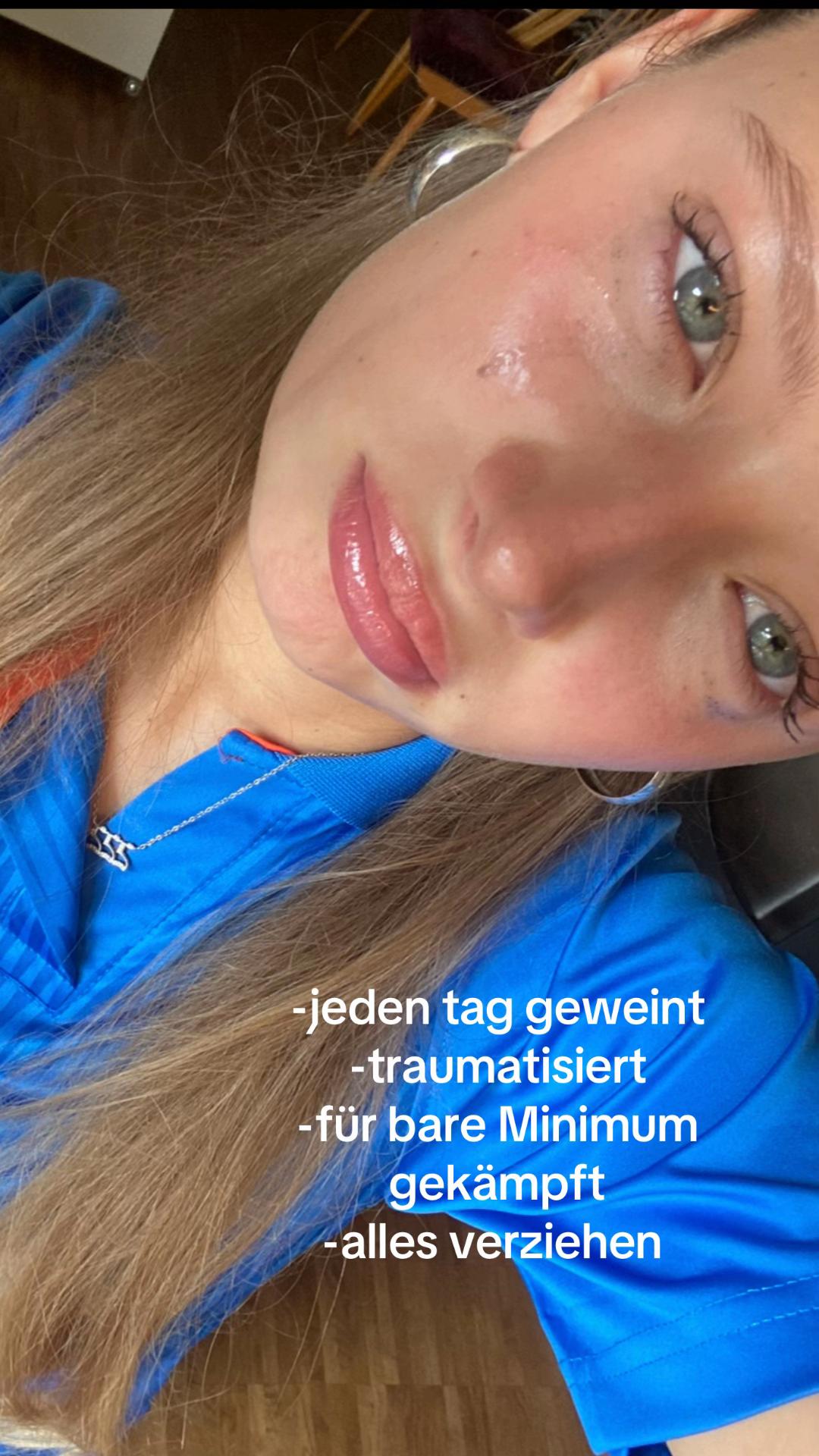 @fenia.marie