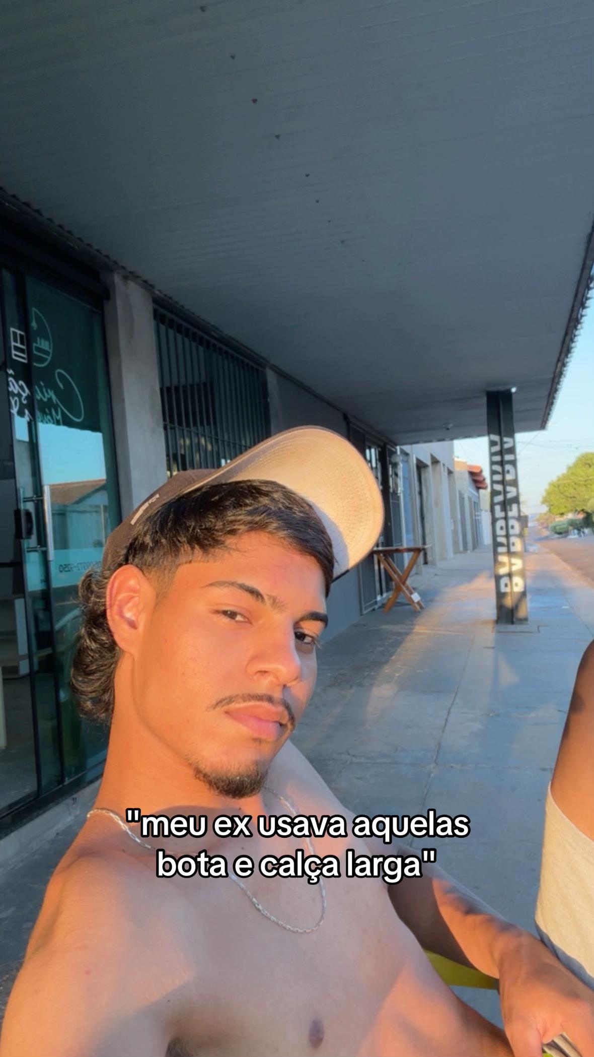 @Nicol🅰️s