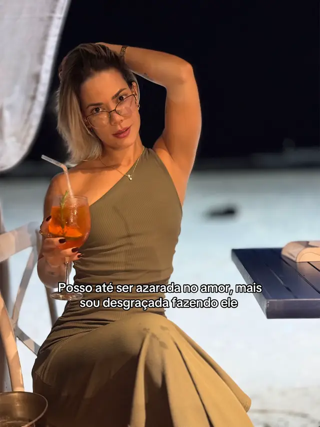 @Silvahiviaoficial
