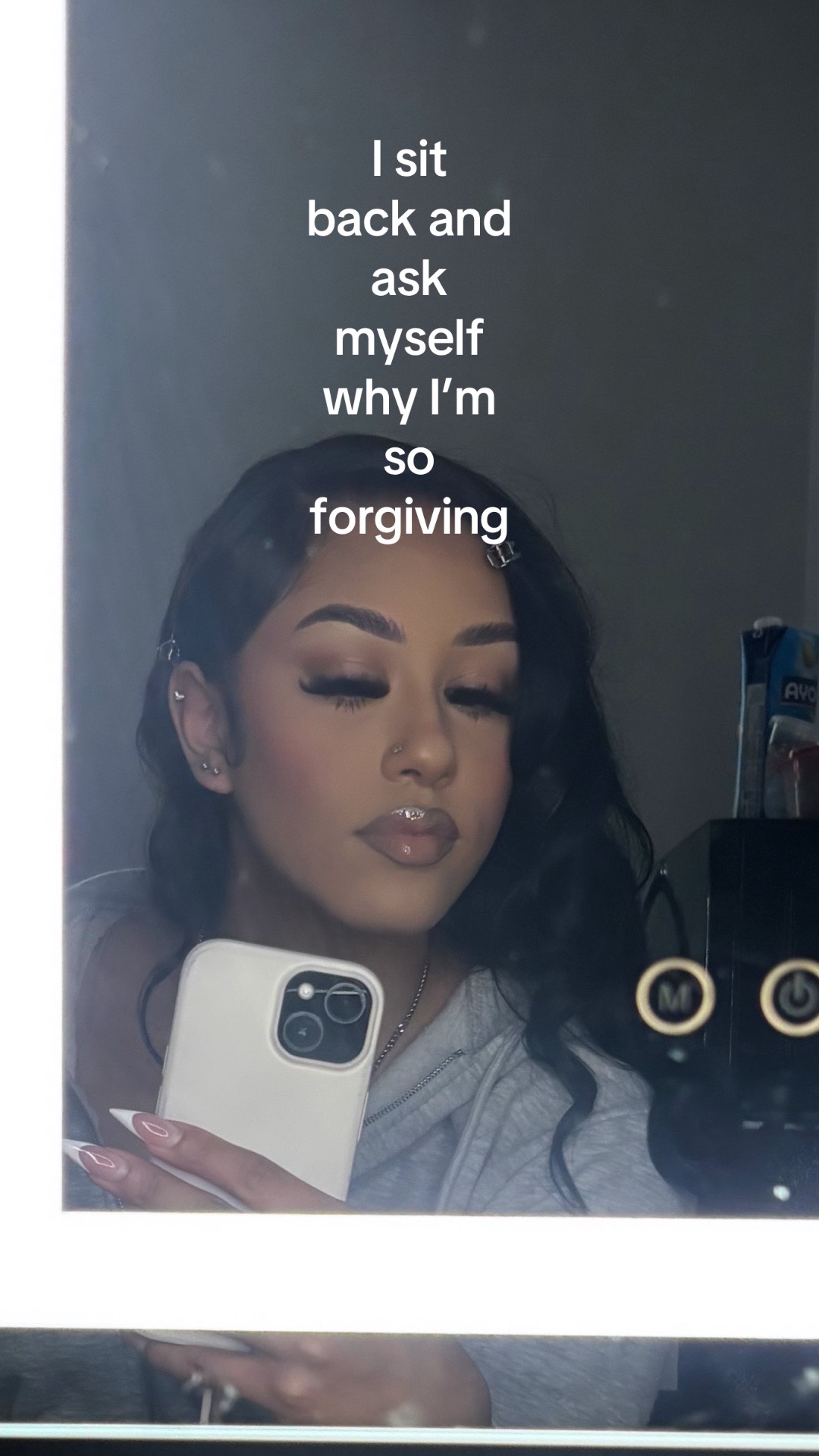 @🖤