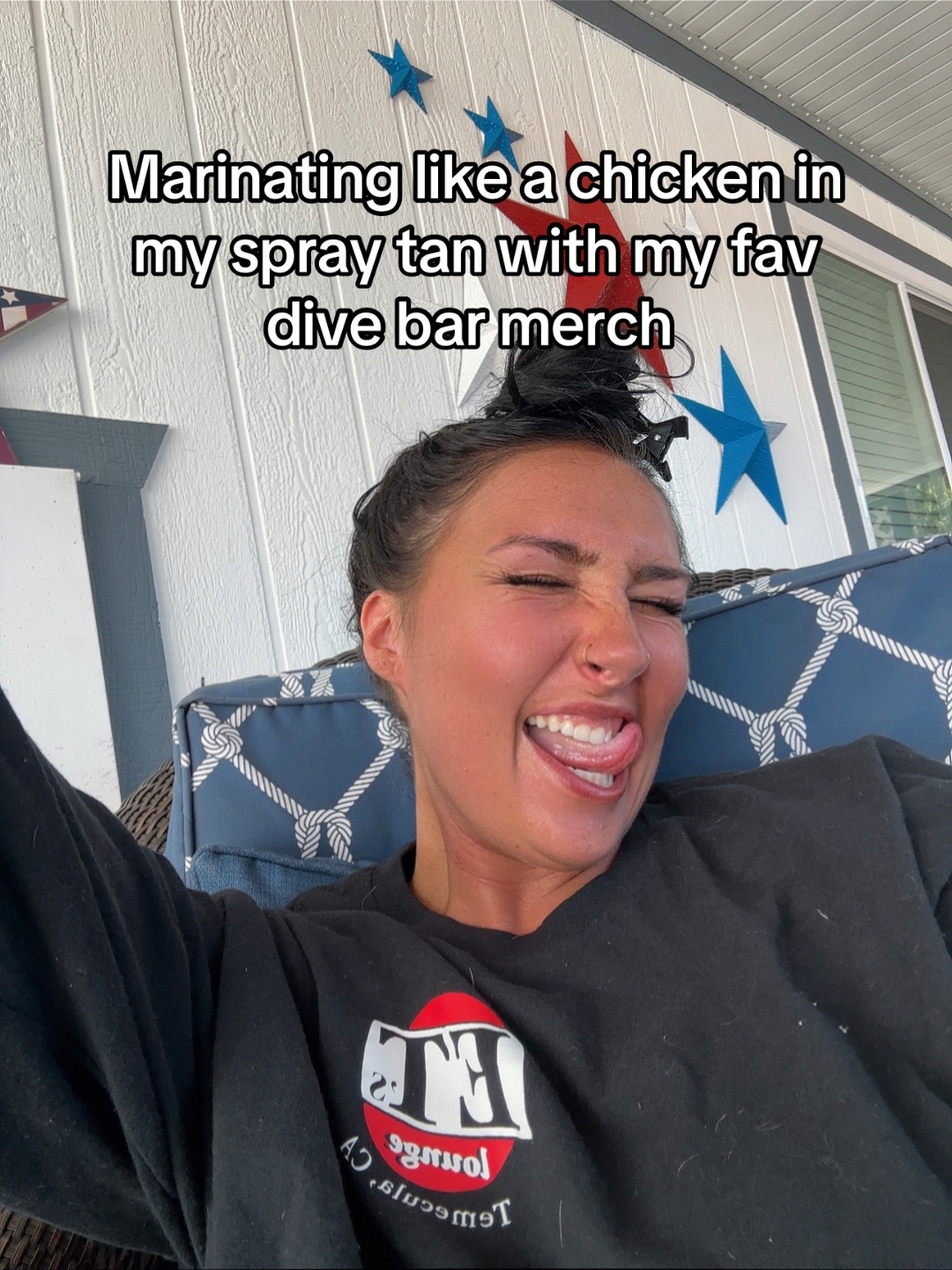 @T