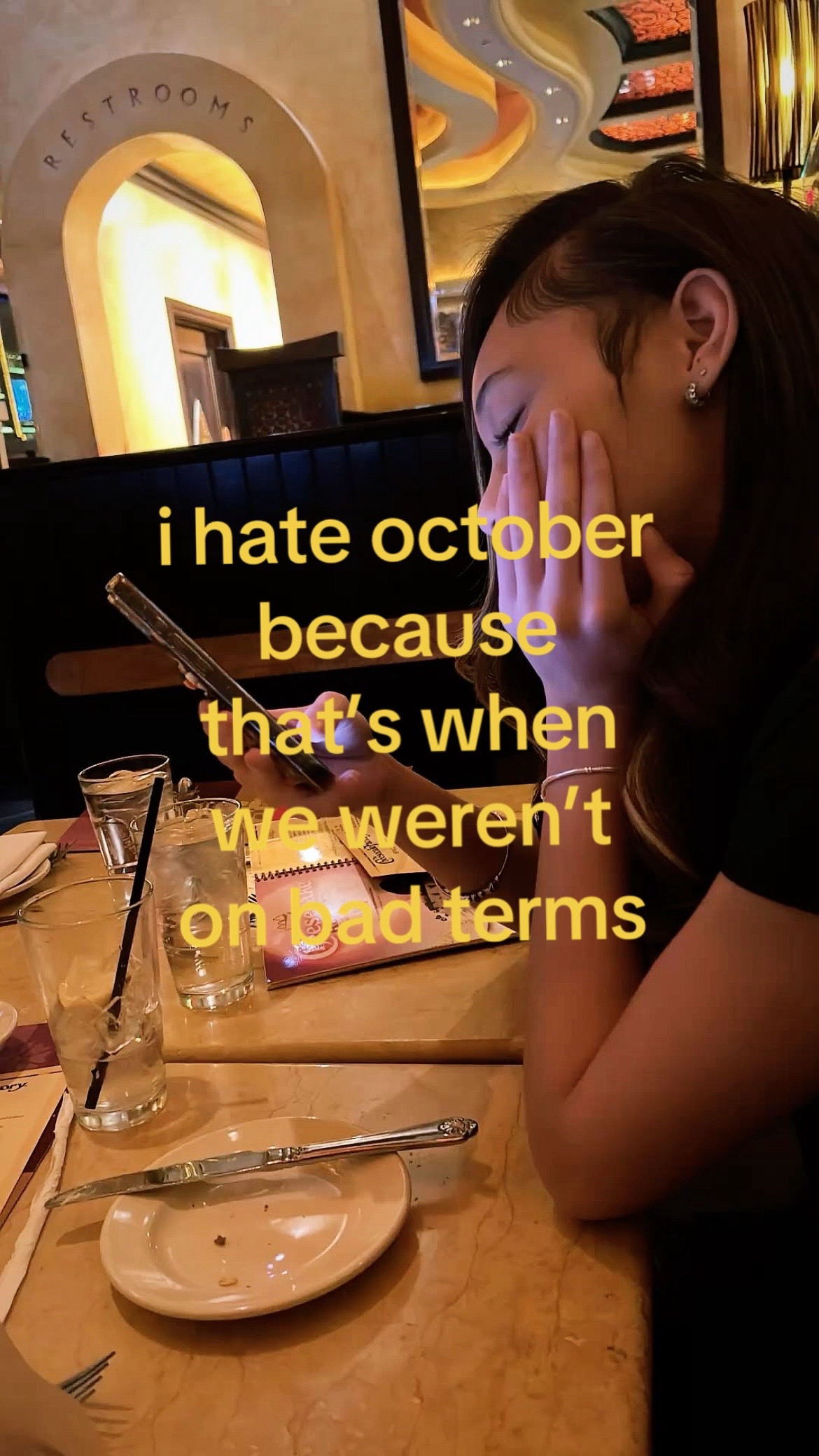 @✃