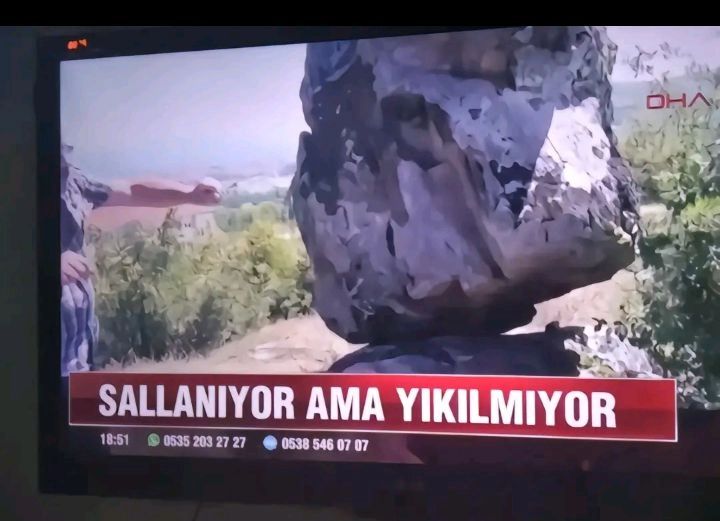 @𝘊𝘦𝘭𝘪𝘭