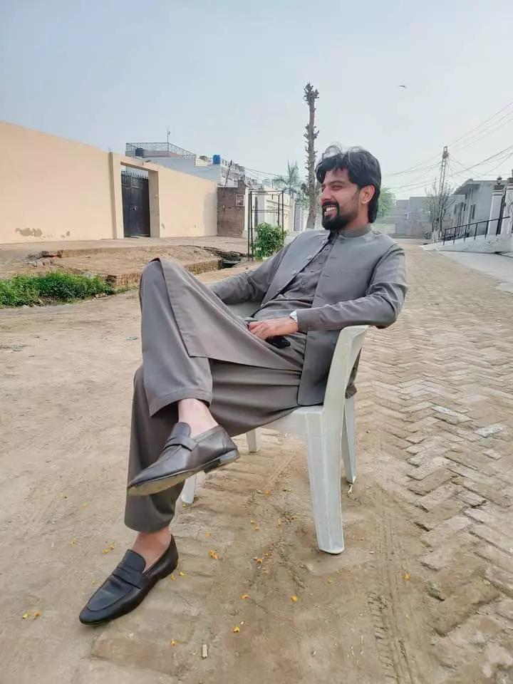 @(مانی گوندل سموآنہ) 👑❤️