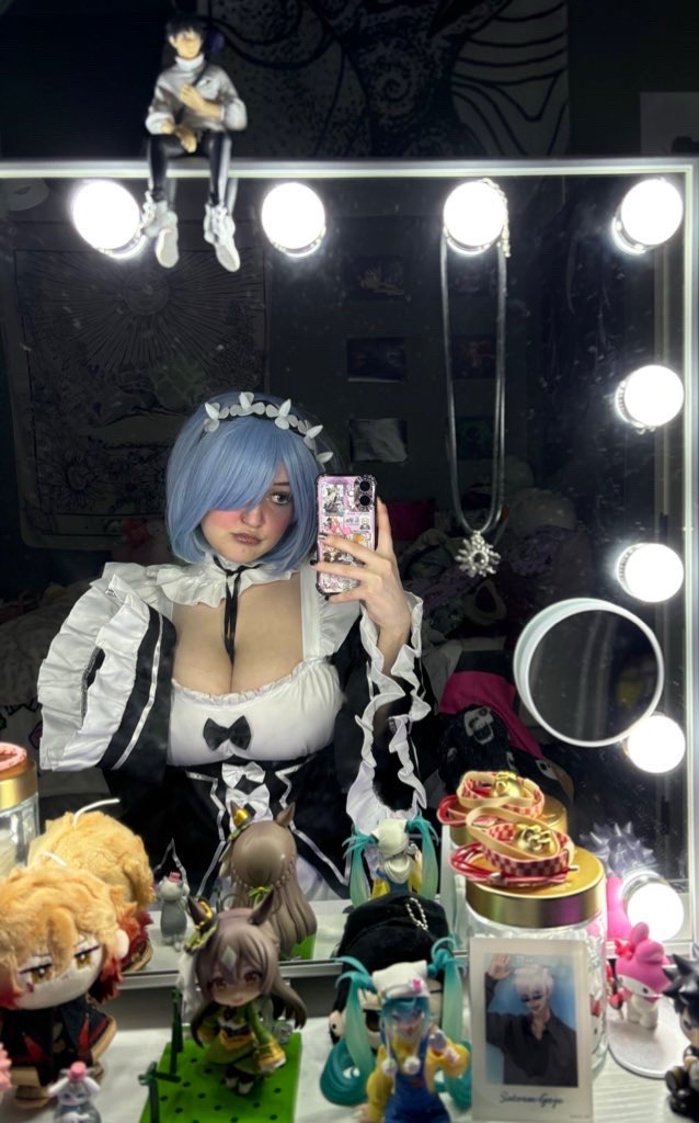 @holo .⋆♱