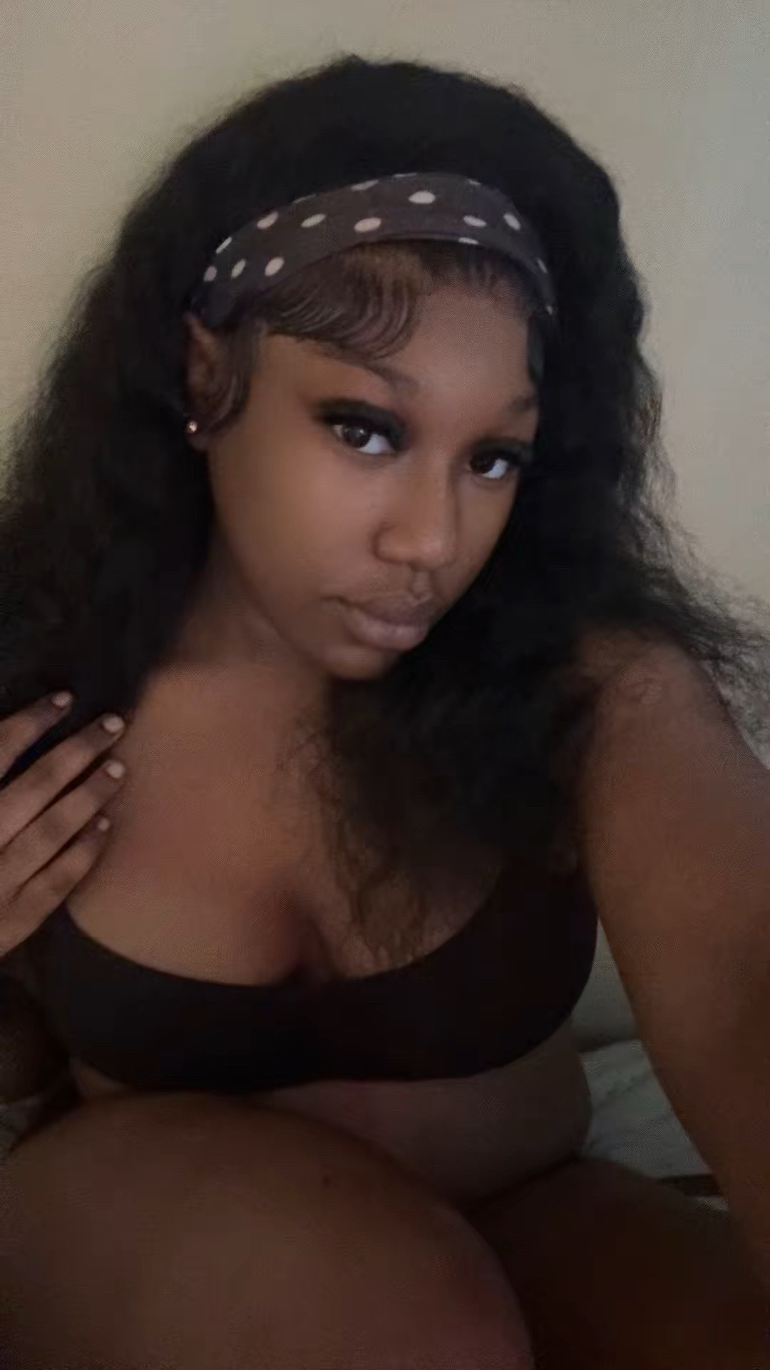 @😌