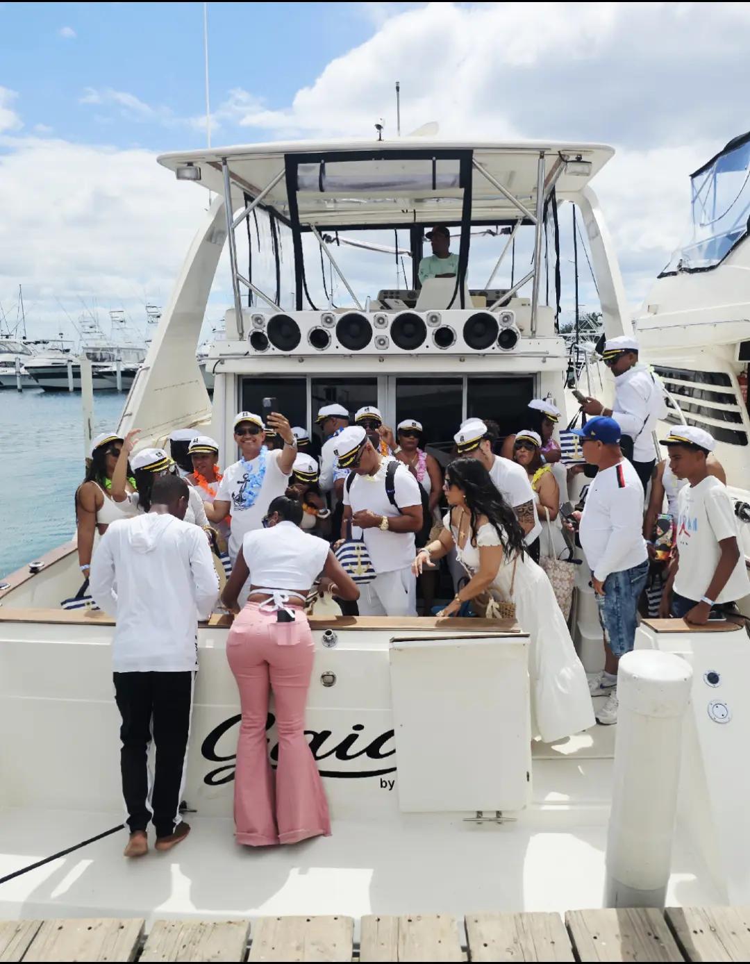 @Gaia Party Boat