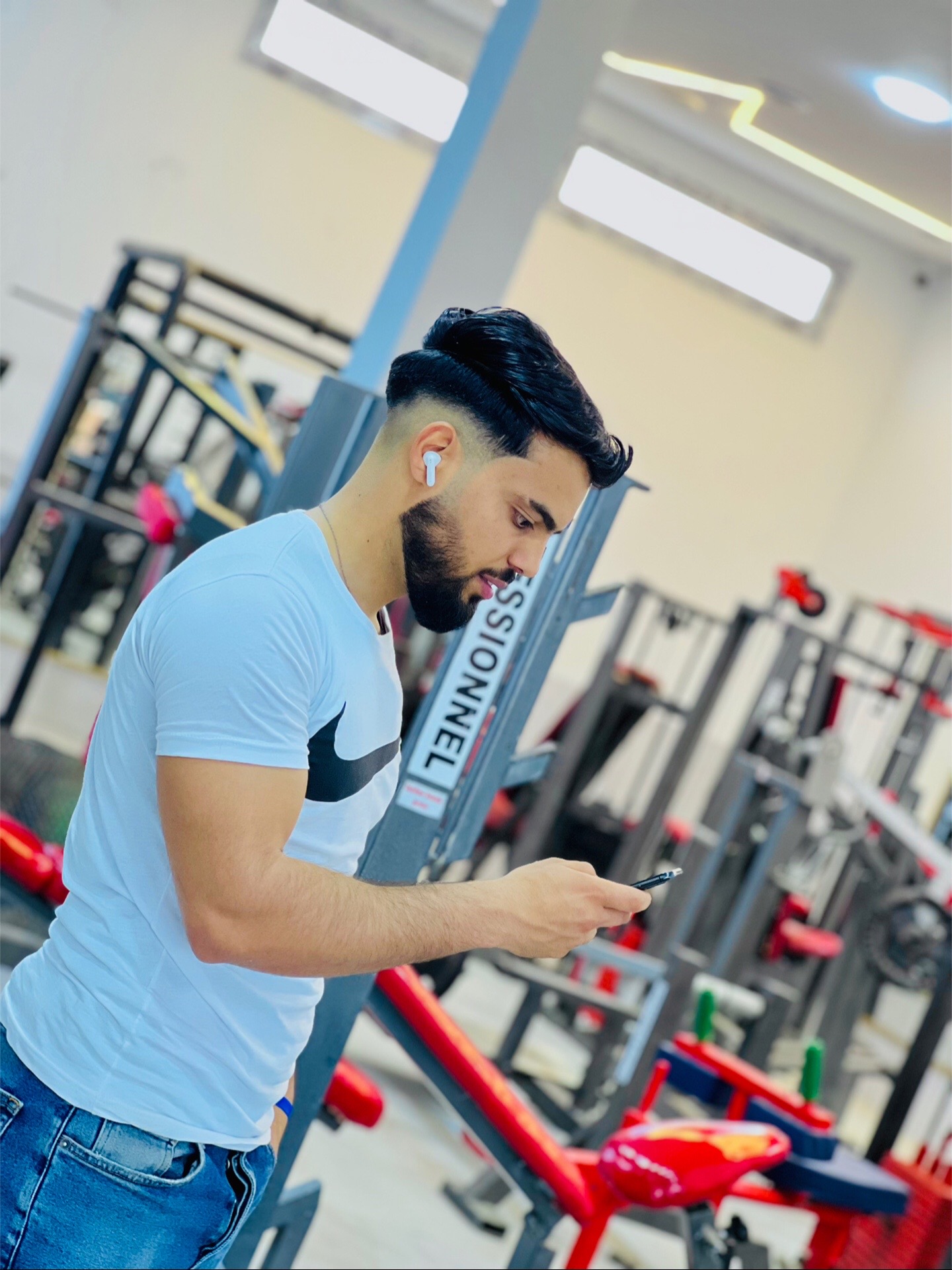 @حسام دين