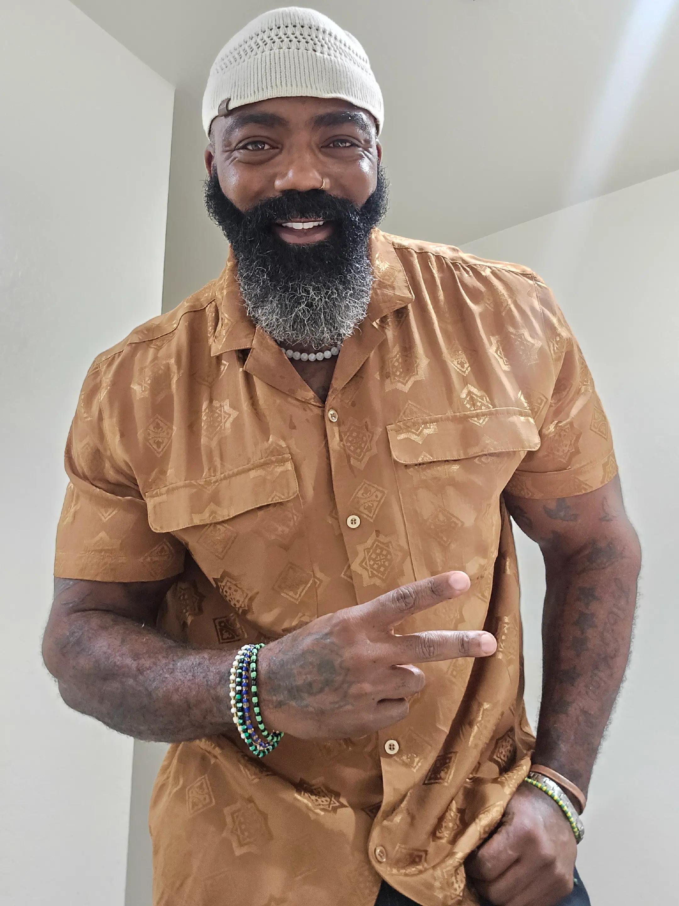 @WorthyOfLove👨🏾🤝👨🏿🌈