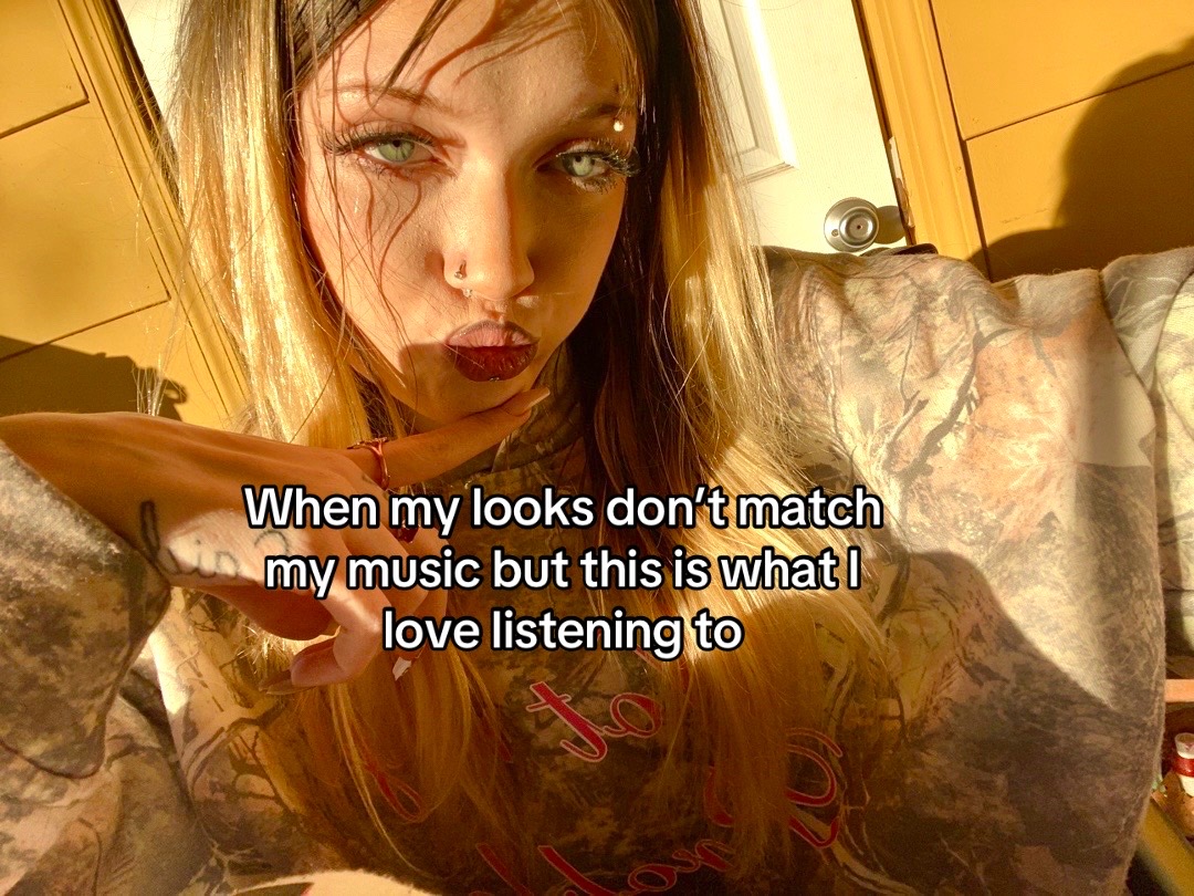 @pretty.poison.4.4.4