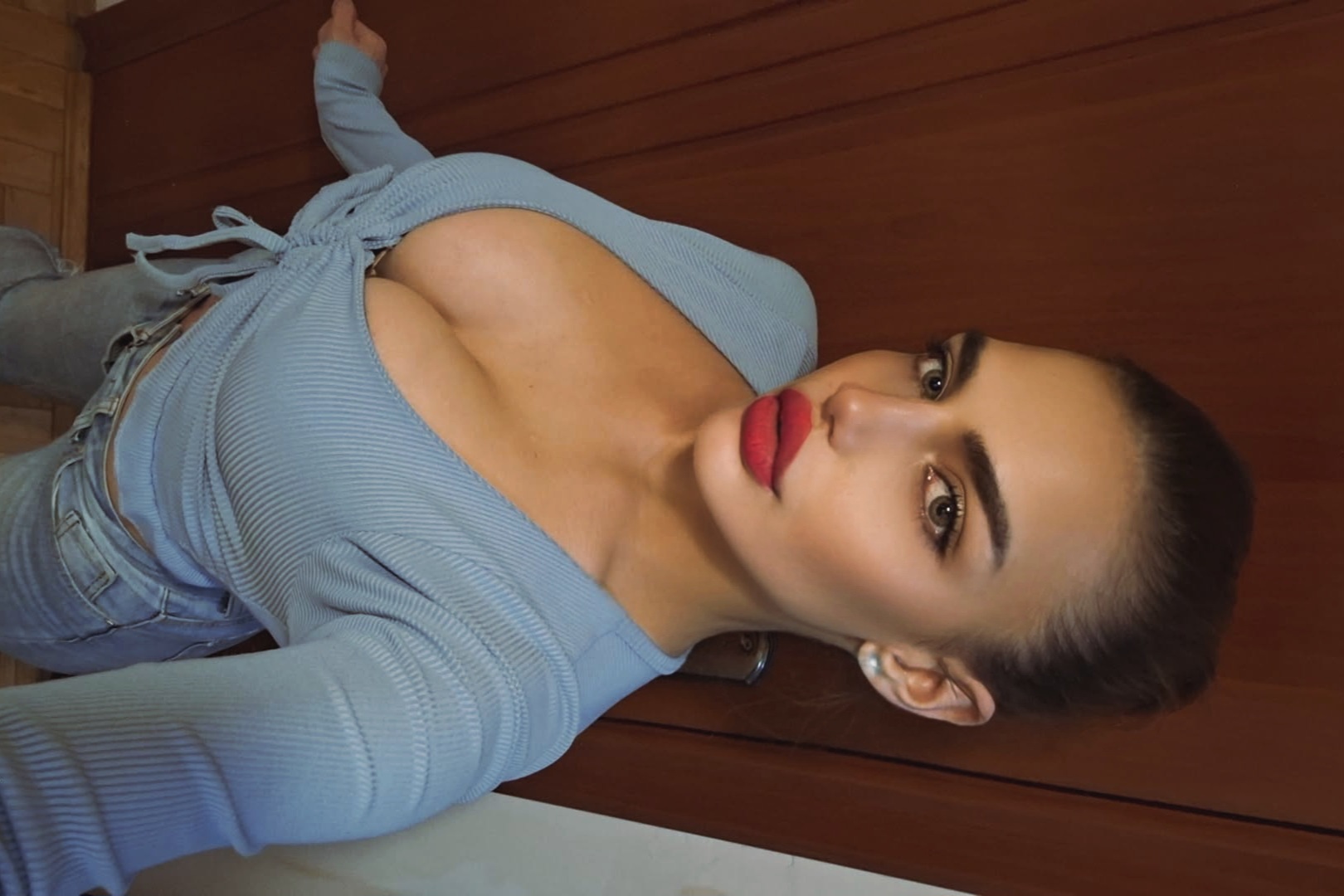@leontina🪽