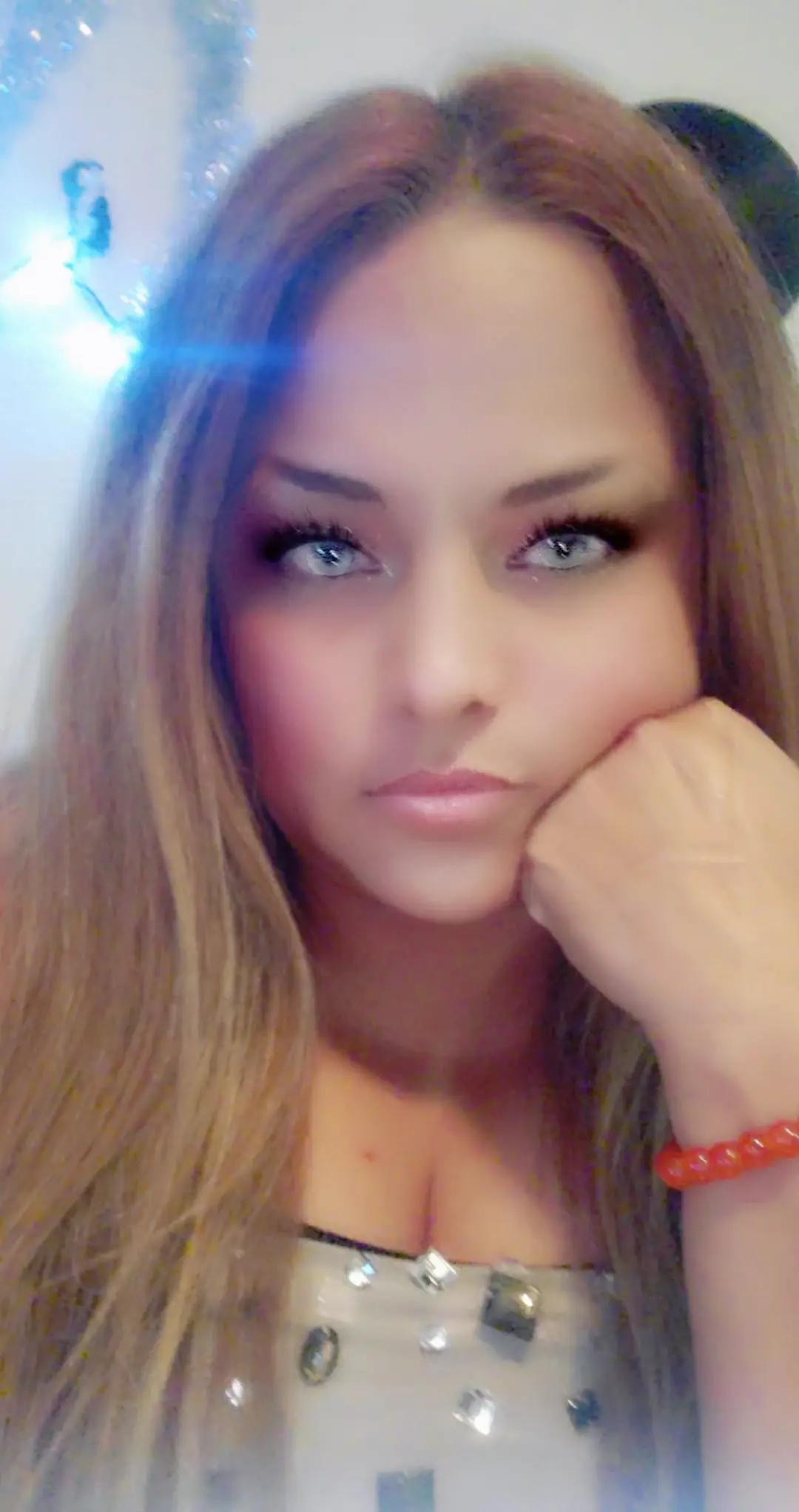 @TaraBam