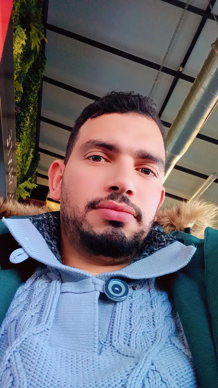 @yassineel8881