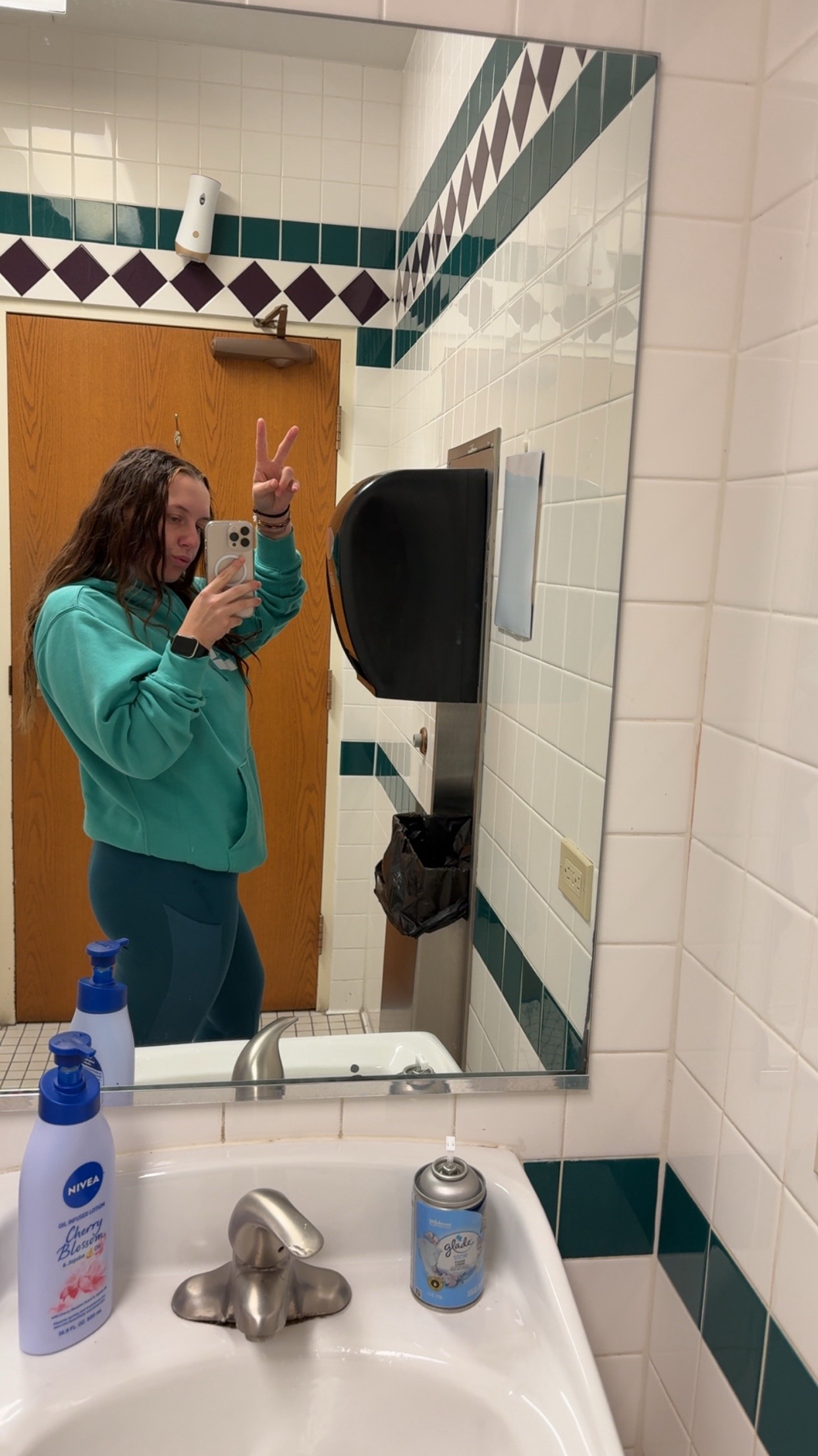 @Alyssa.Cremer