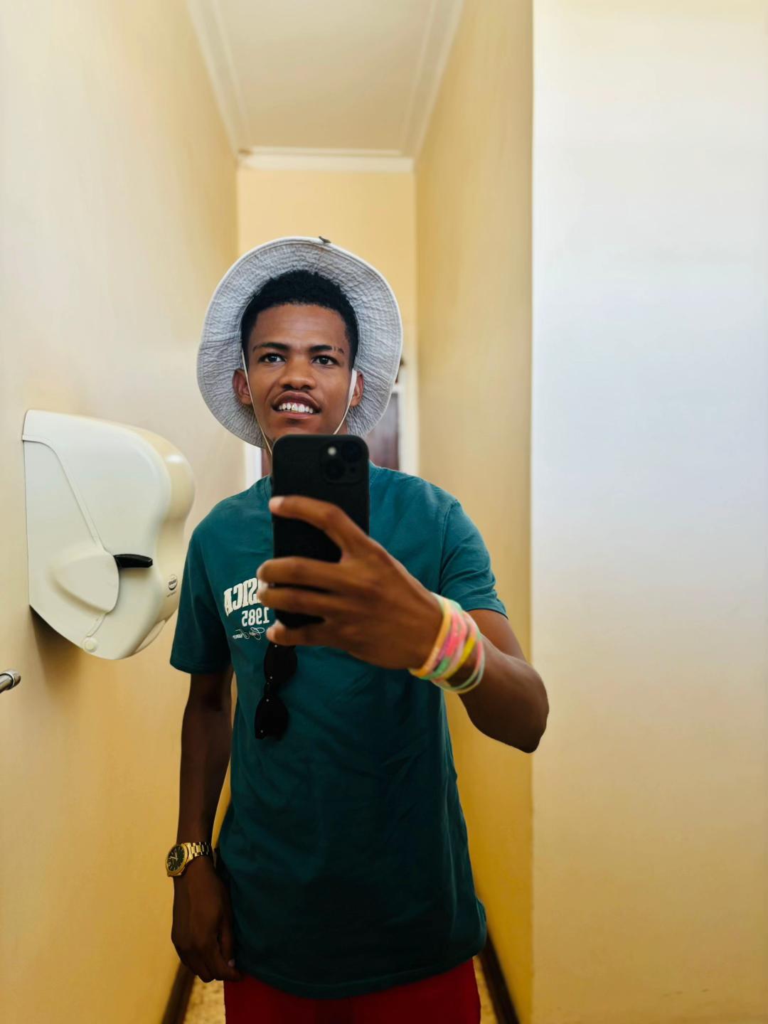 @Manuel🥵