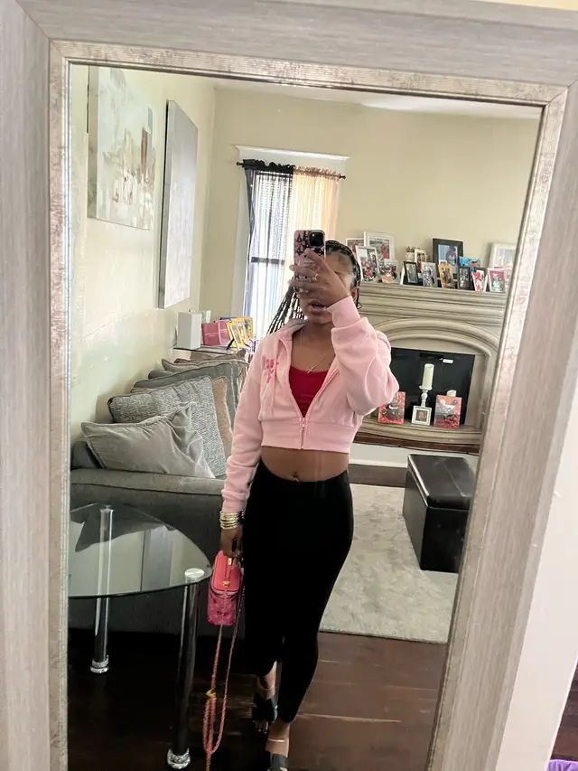 @therea1barbie1