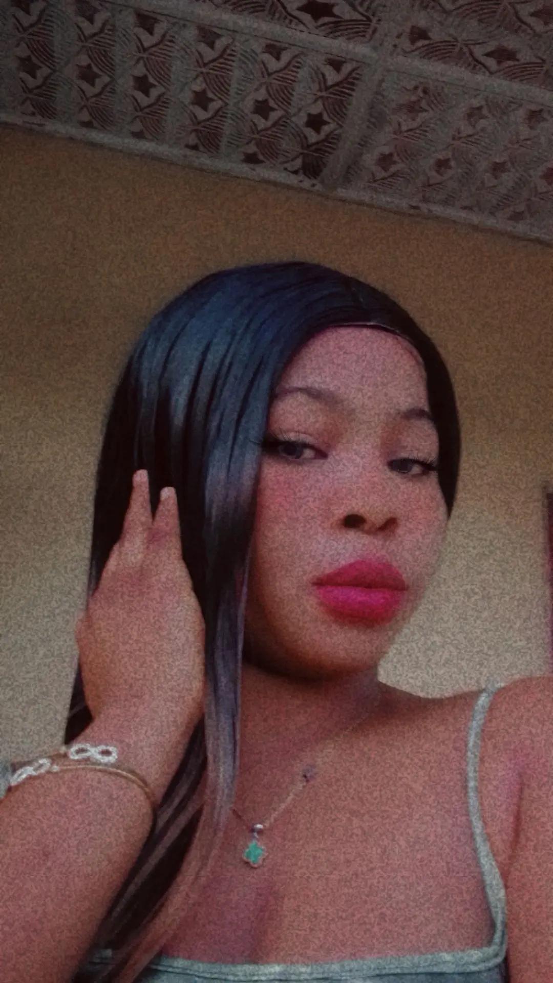 @gloryqueen