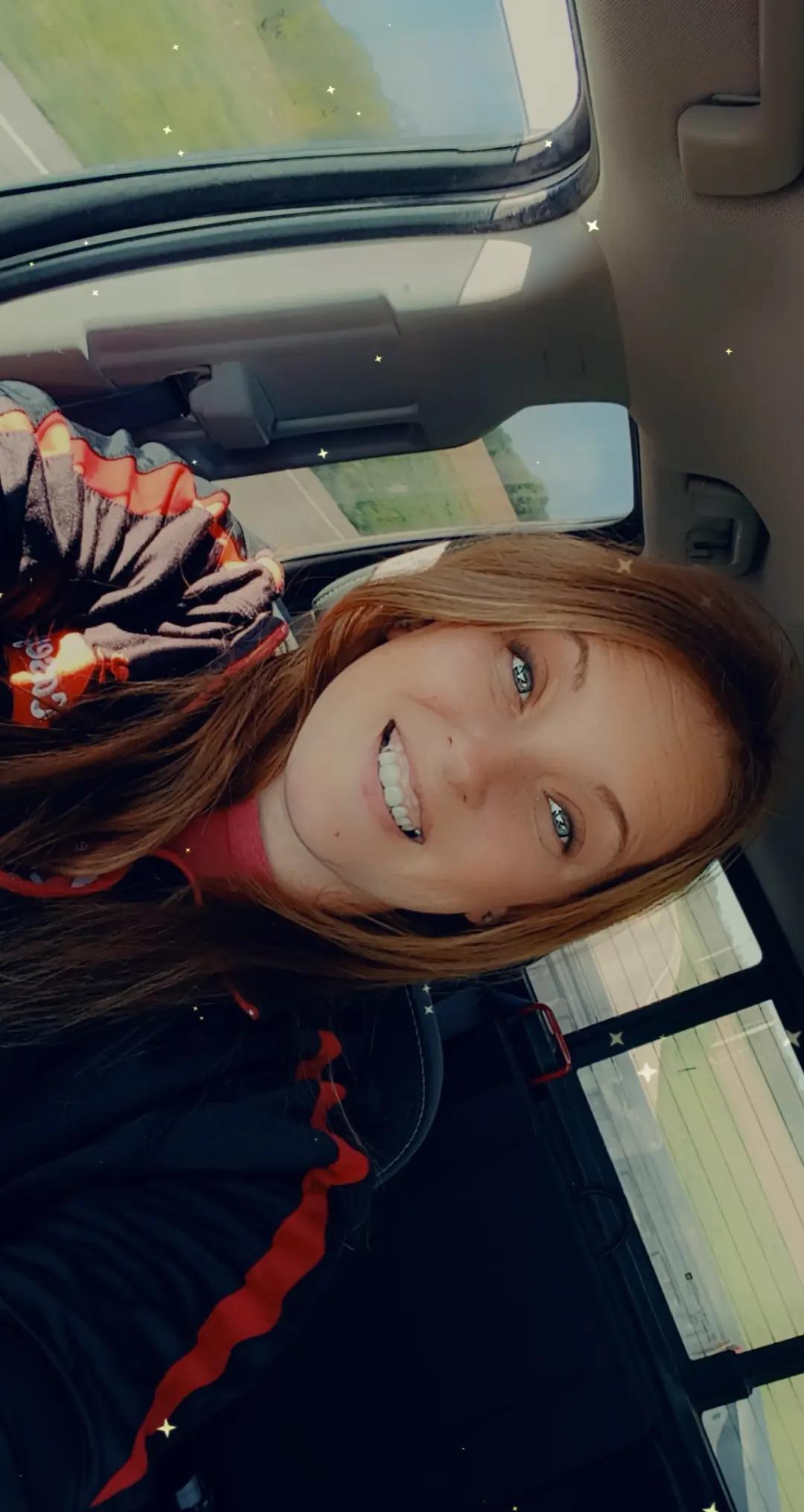 @Samantha Lynn❤️💛