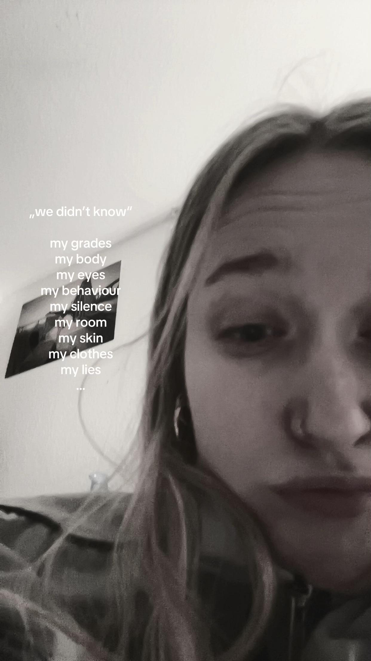 @️