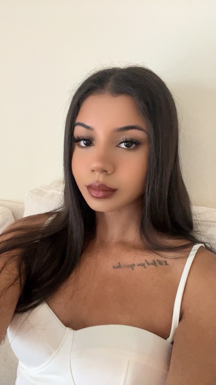 @elenaluvvv_