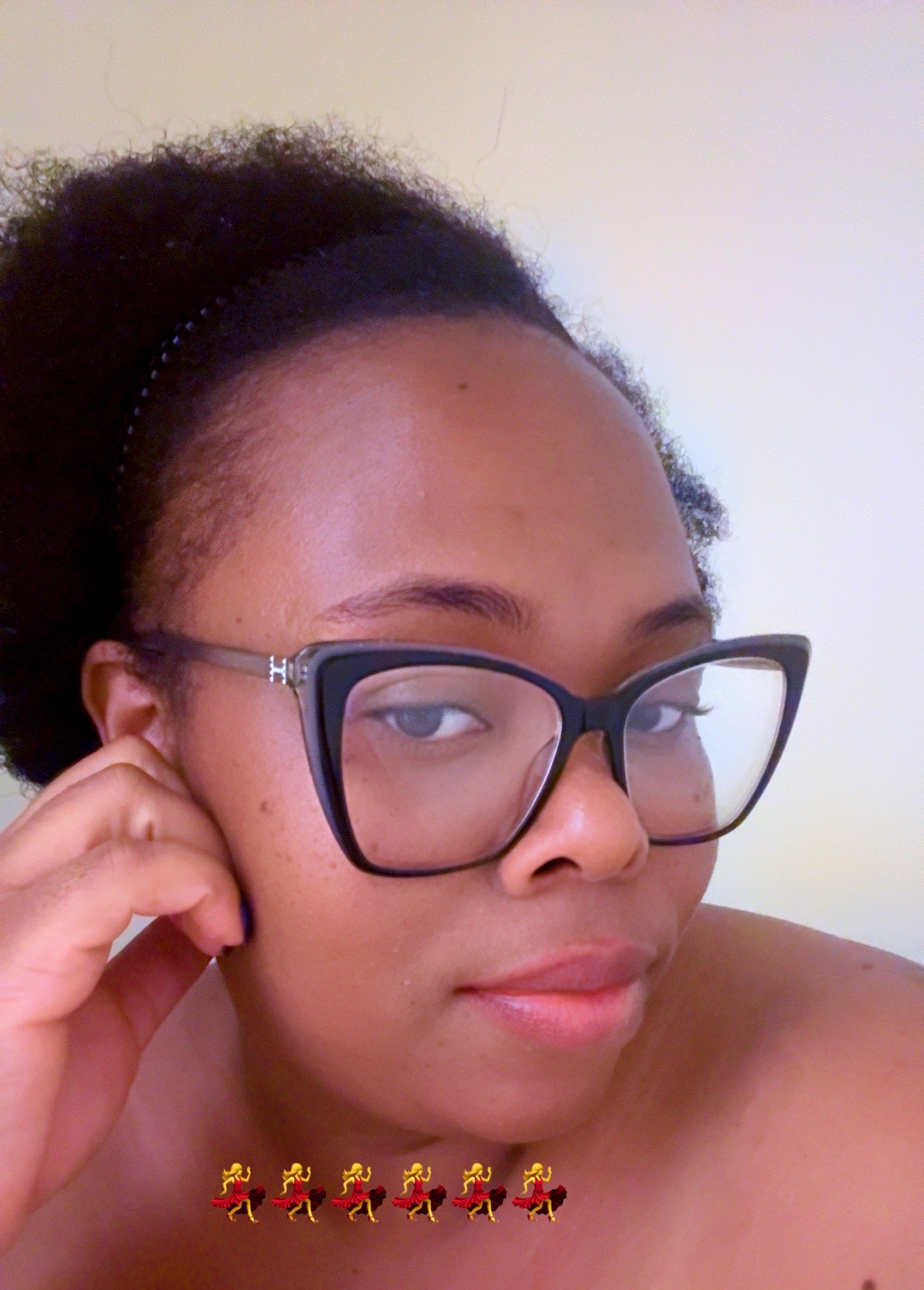 @Kamariyaah