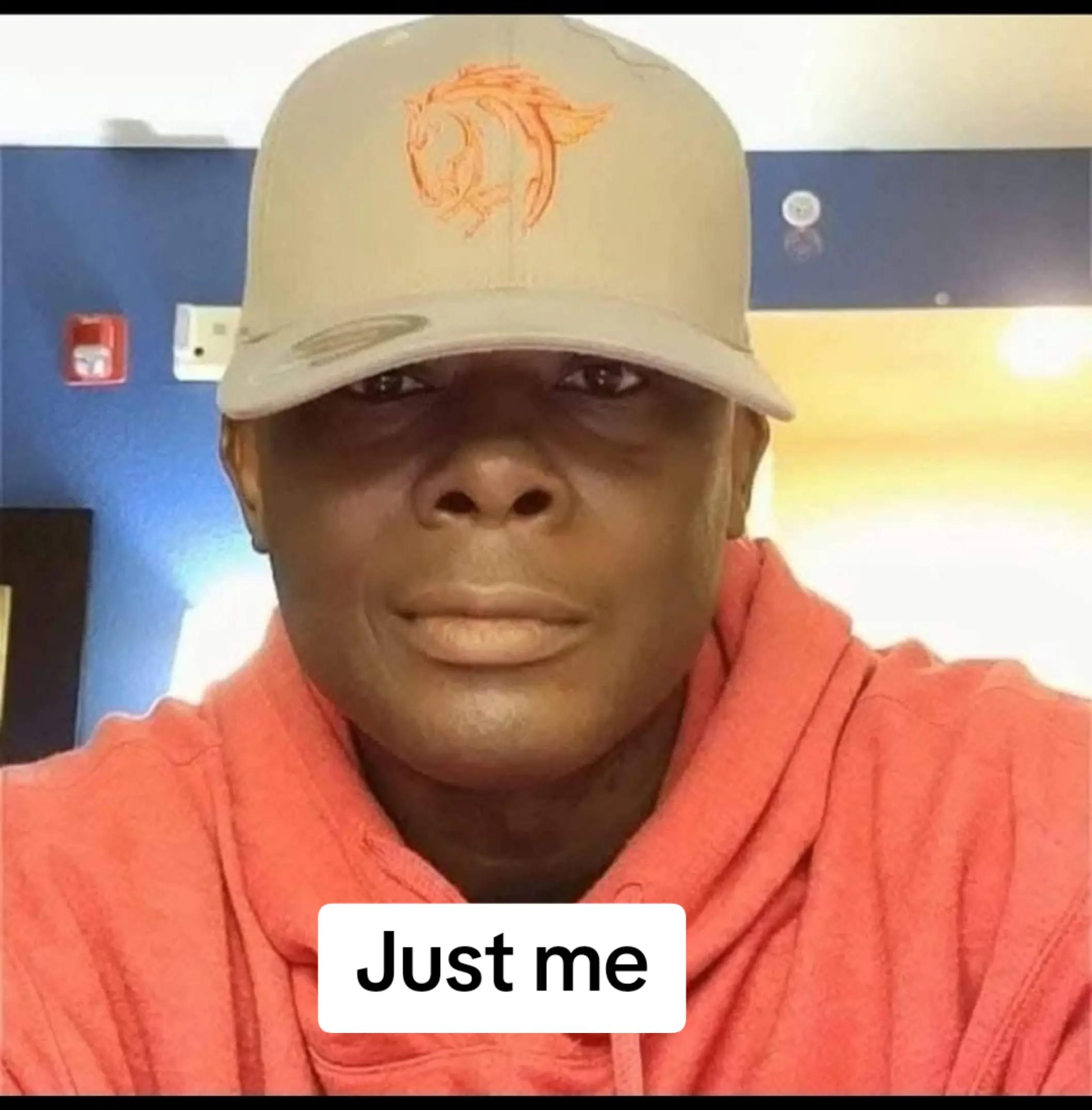 @Clowcent