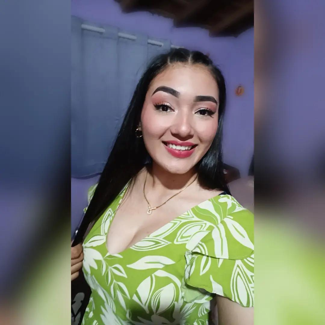 @Luján Aquino