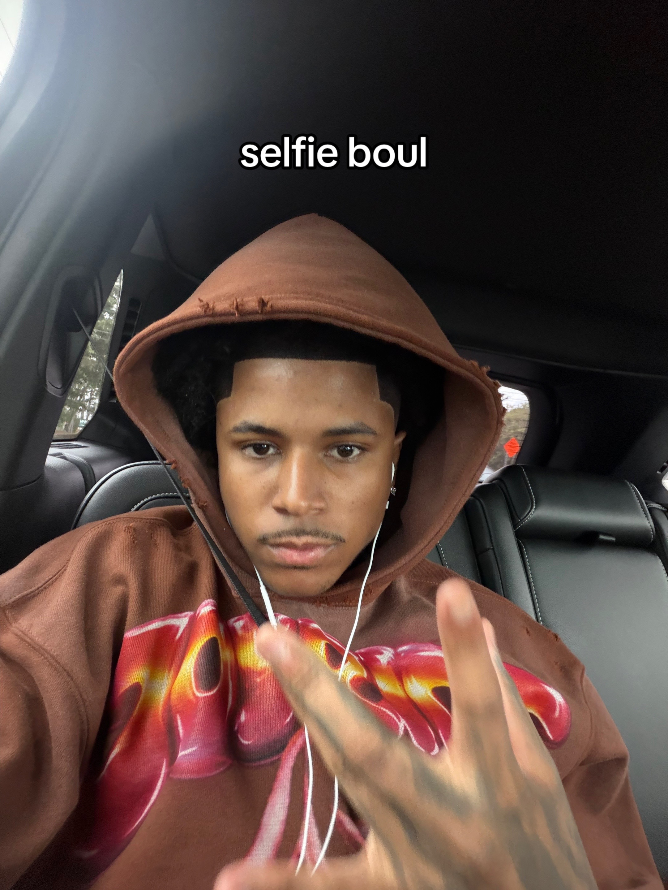 @Jayshaun
