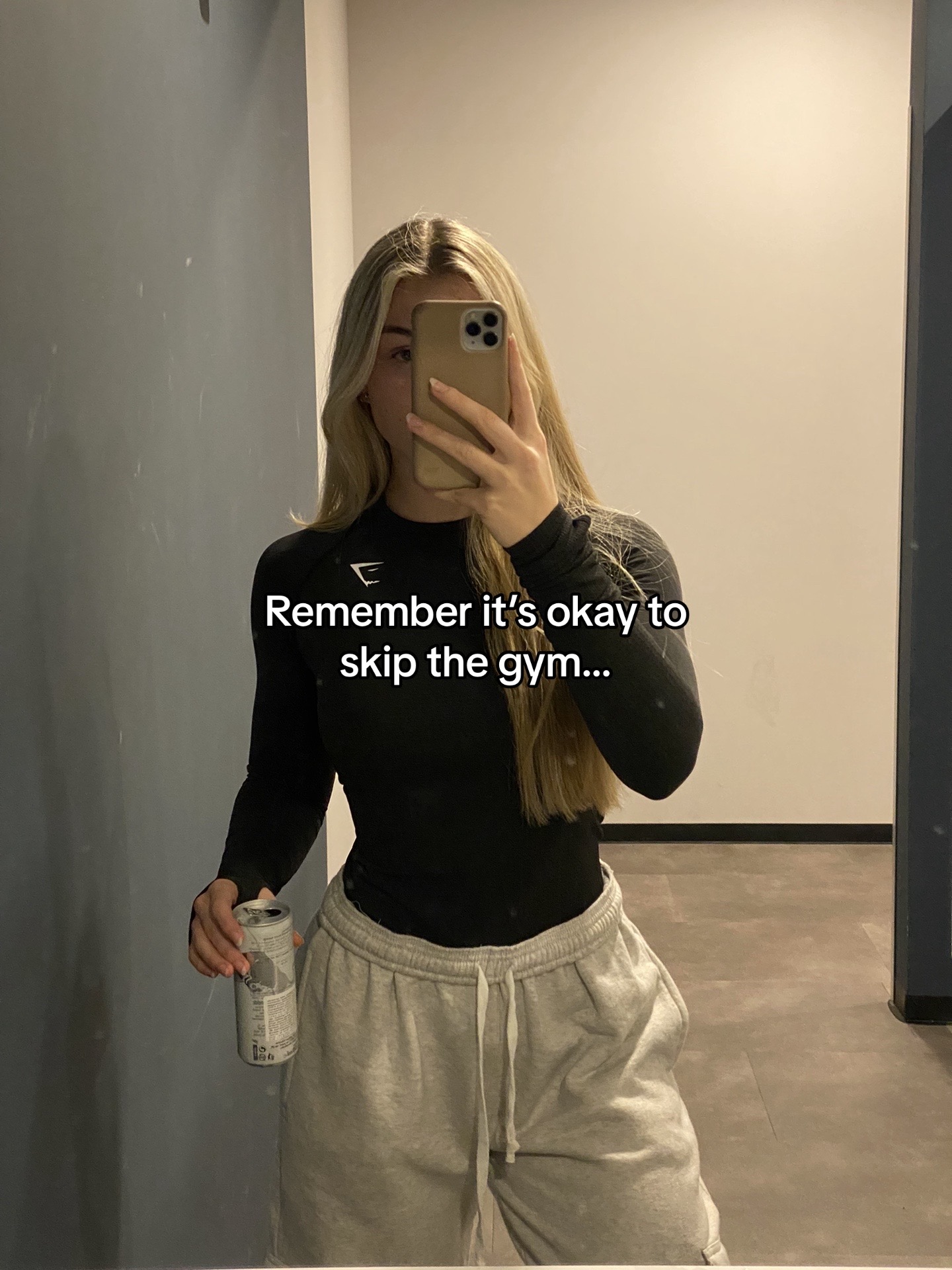 @anoukifit