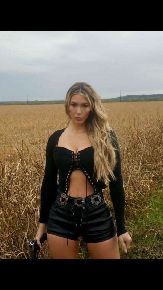 @crystalleechambers