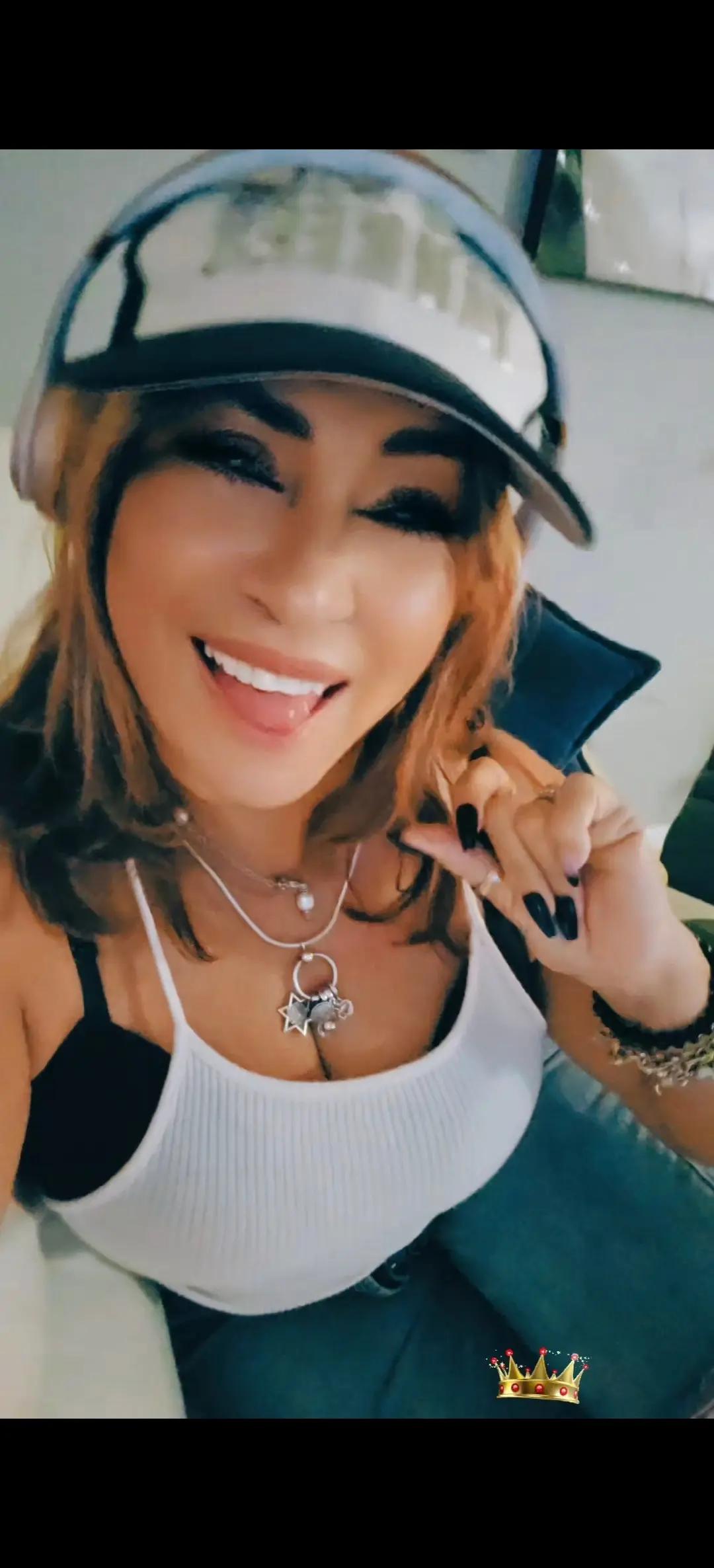@Queen