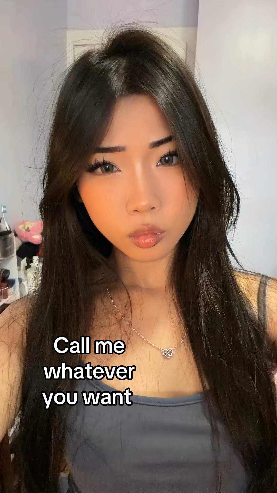 @Chloe
