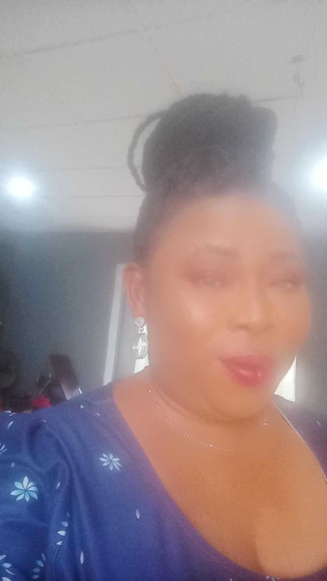 @urantaqueenvictoria@gmail.com