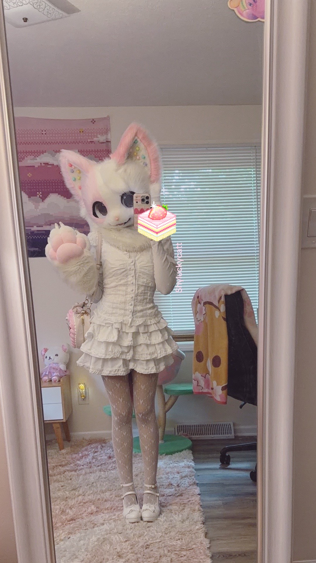 @Shy🧁✨