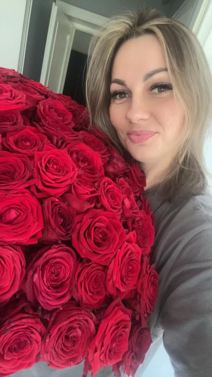 @lena90lena23