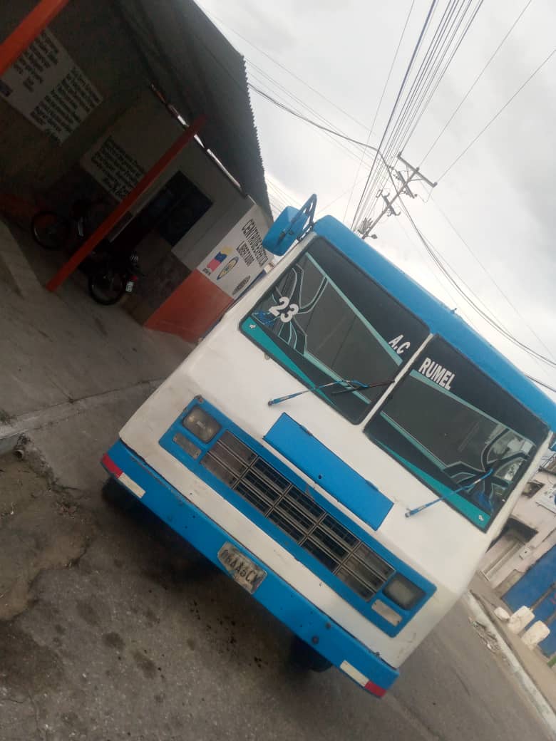 @Gustavo Urdaneta