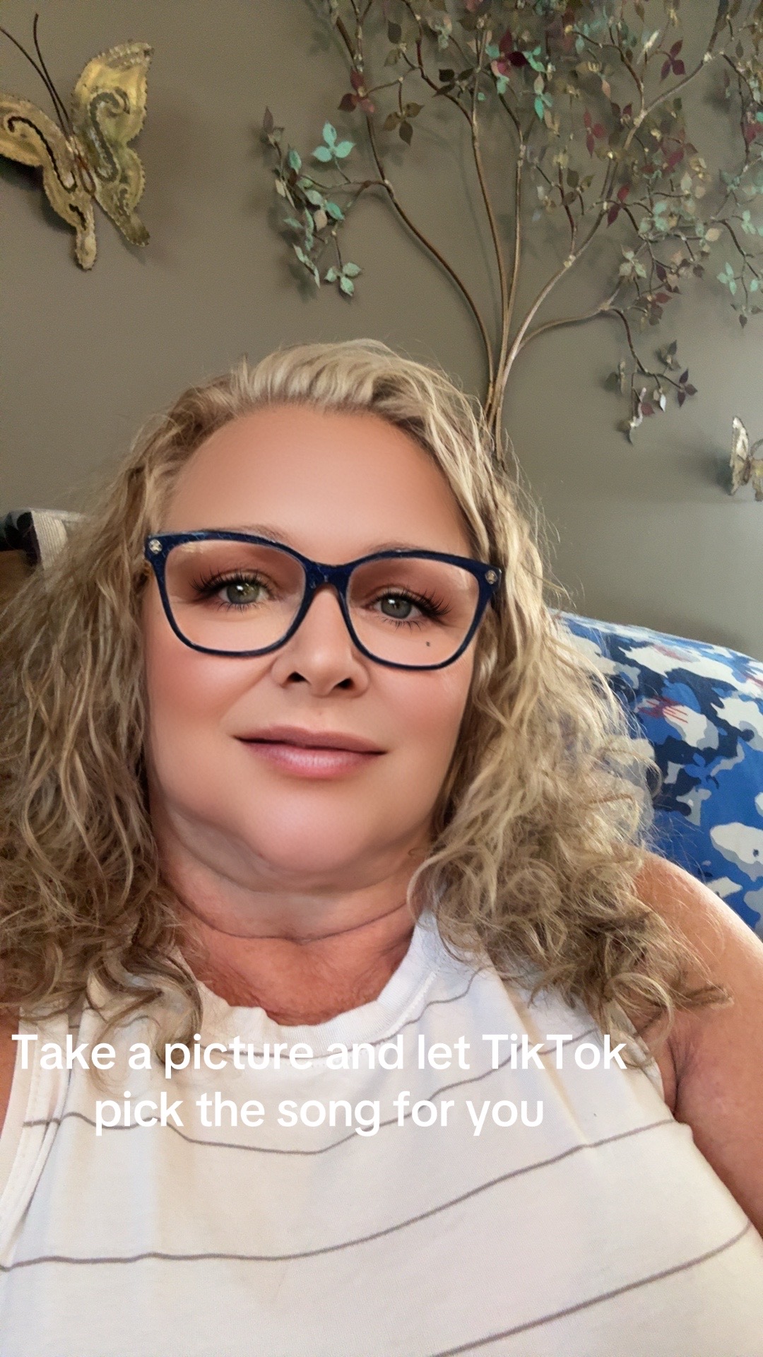 @marlenebookhultz