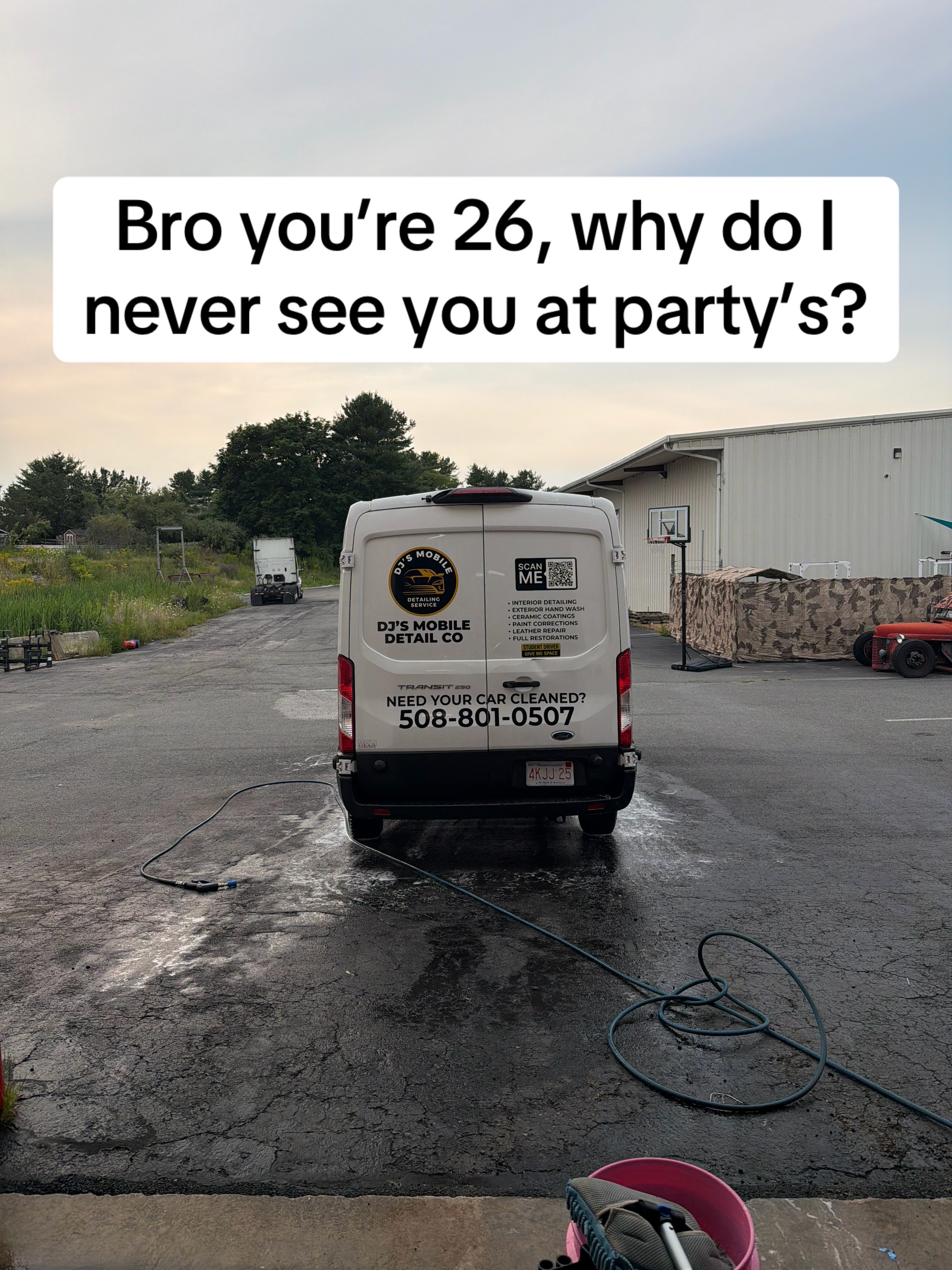 @Hey, It’s DJ