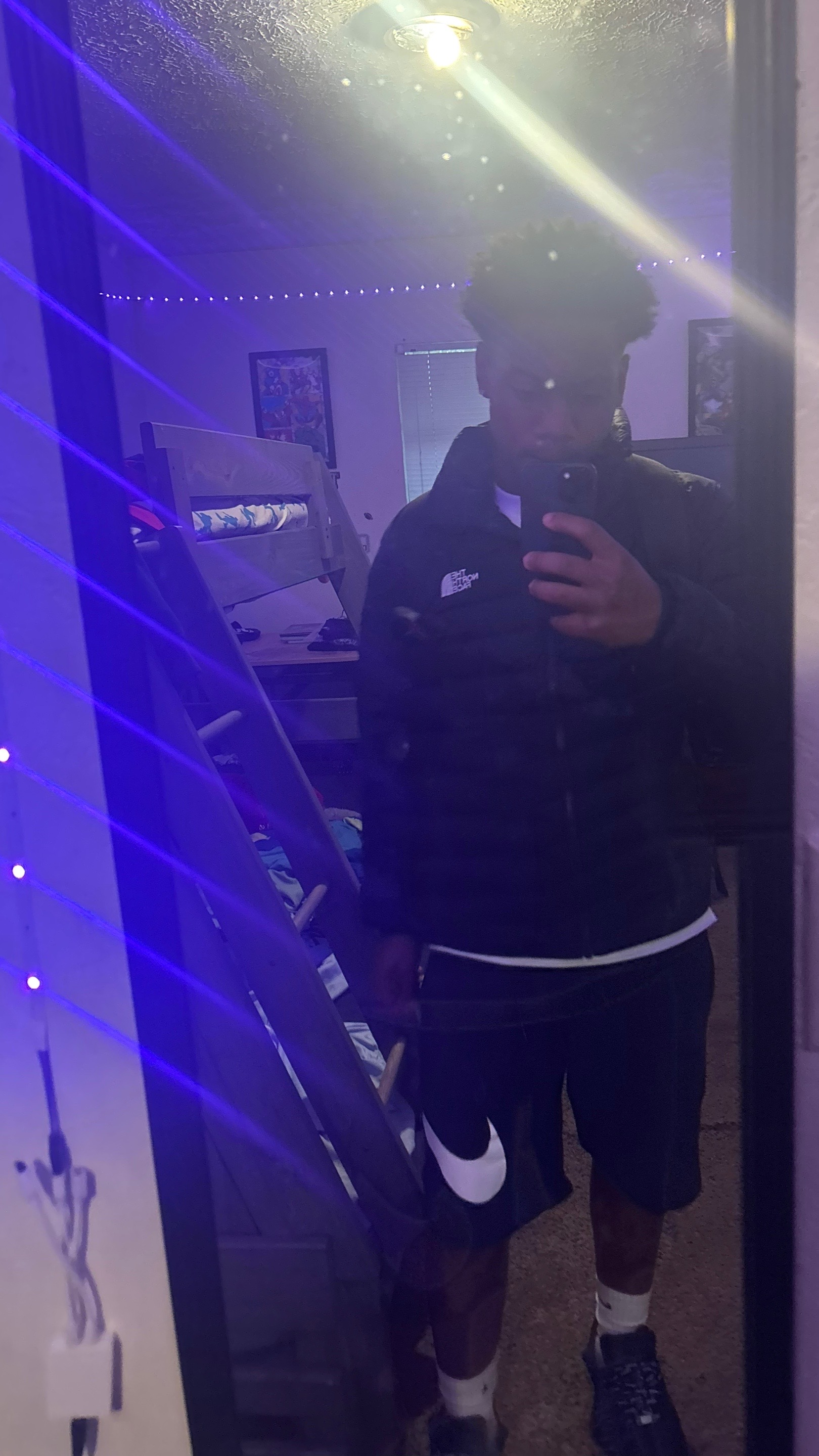 @★
