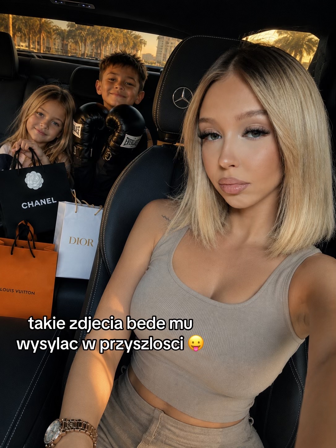 @nins
