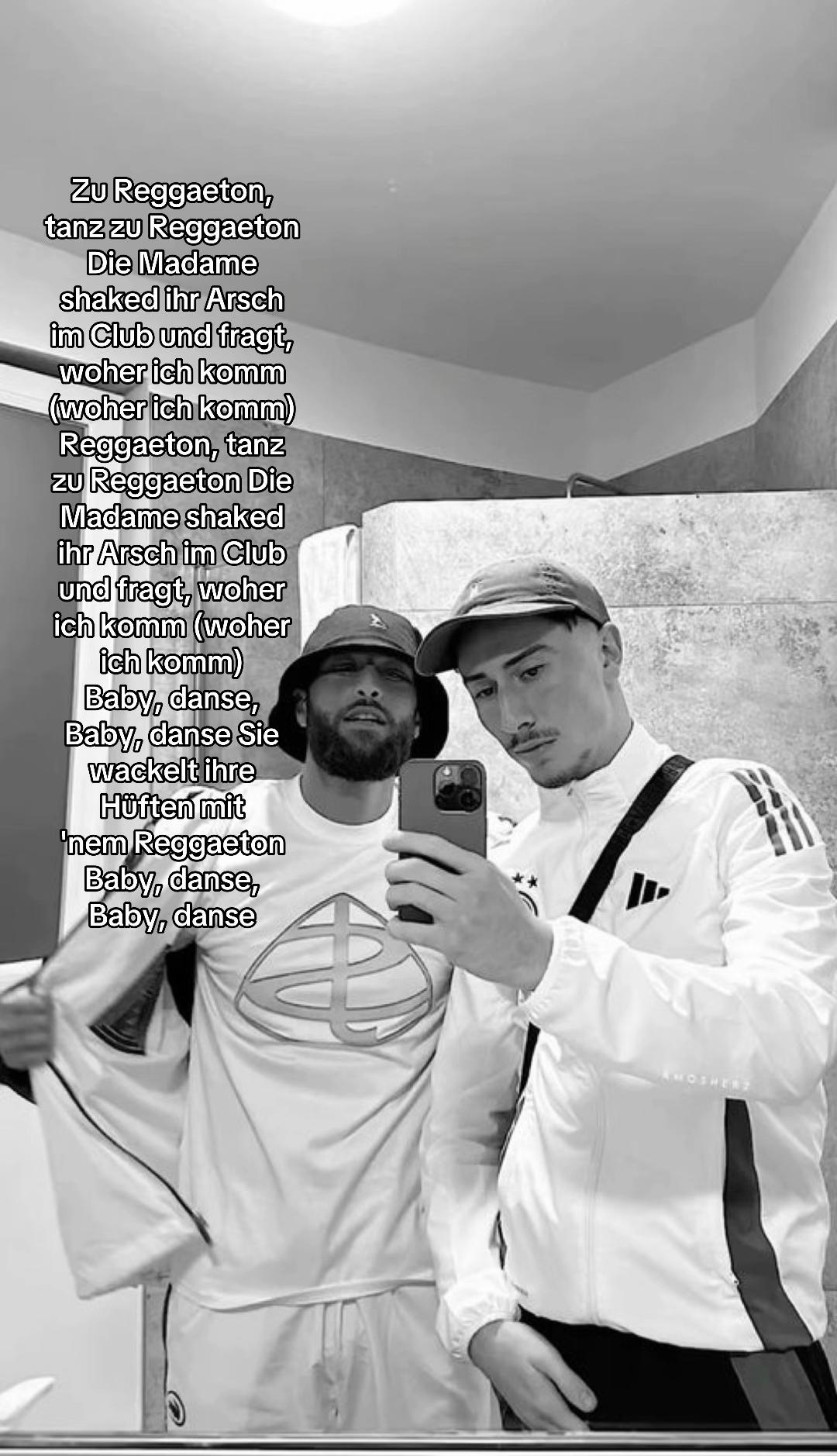 @Playingjustvibes