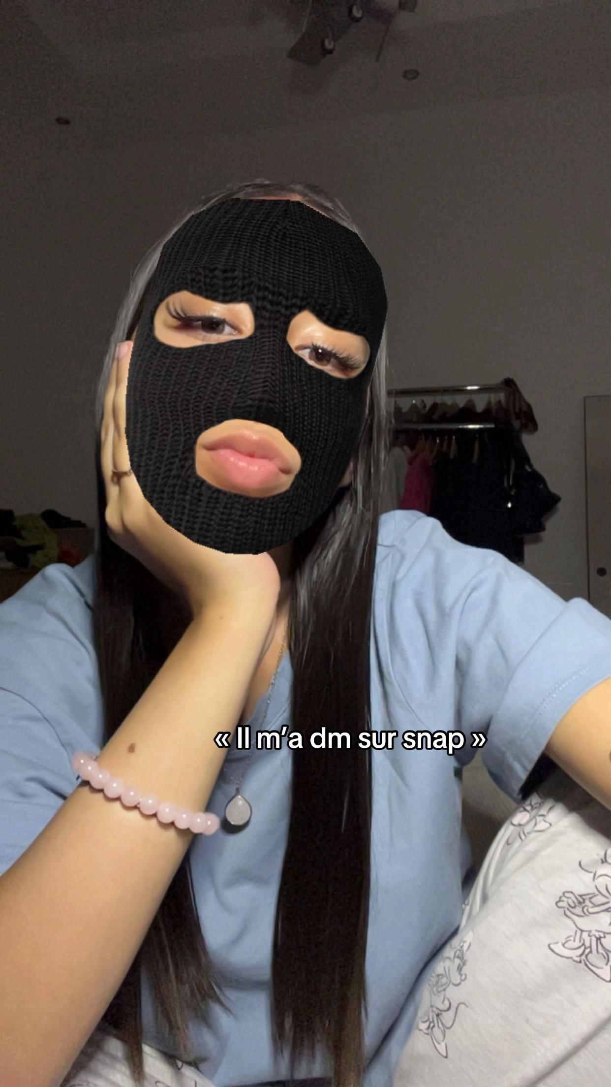 @𝒮 𝐴 𝑅 𝐼 𝐼 𝑇 𝐴&rsquo;🦢