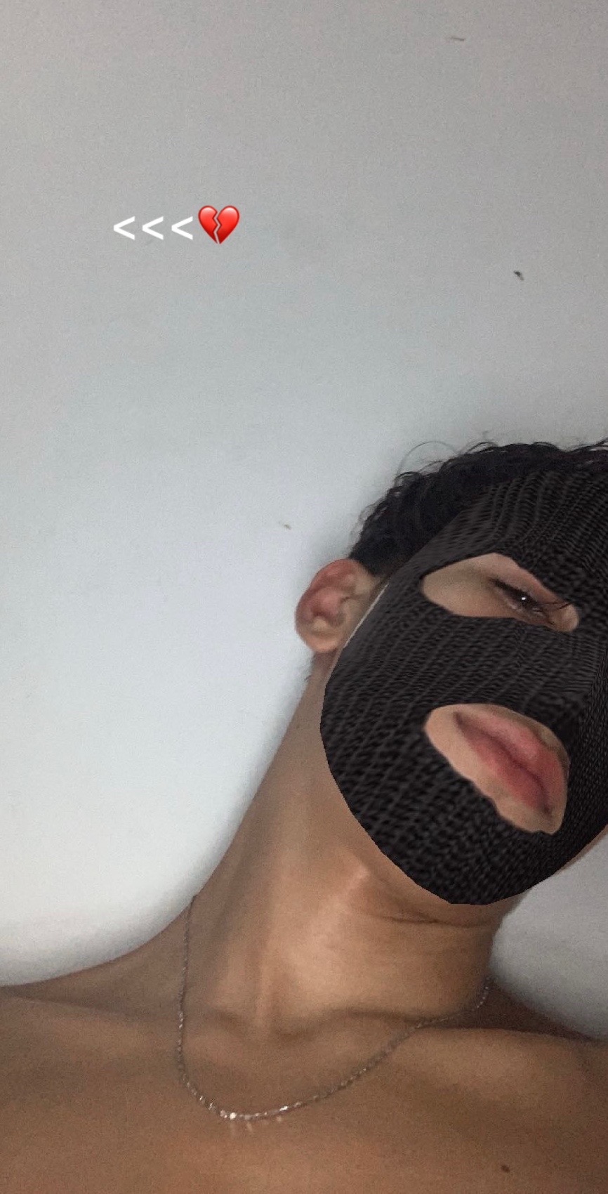 @Adamoox