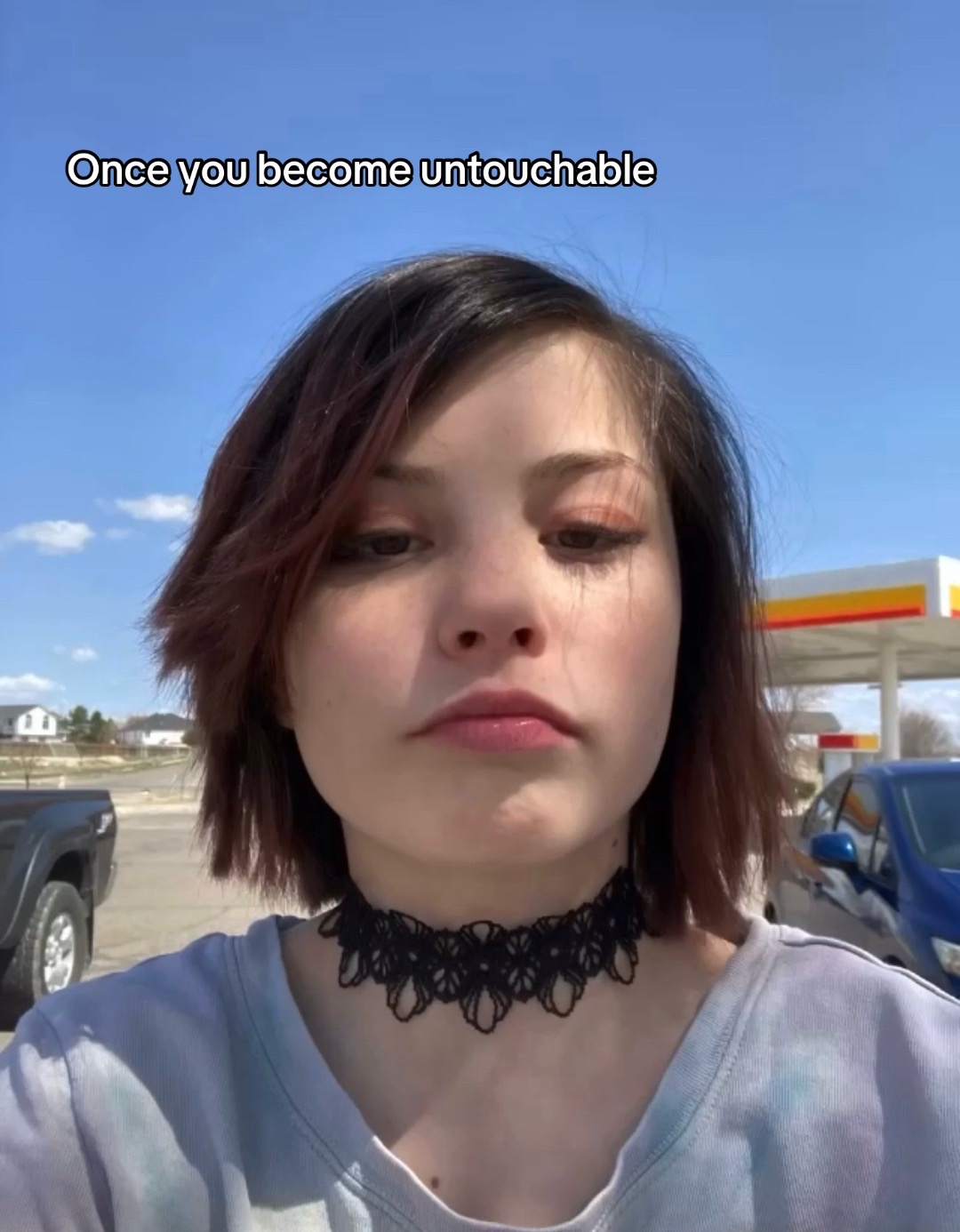 @𝐸𝓂𝒾