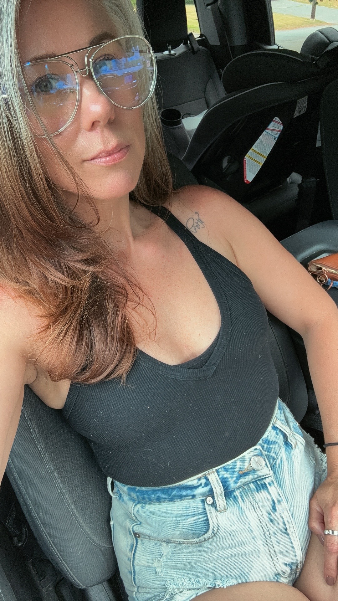 @Michelle | Openly Gray 🩶